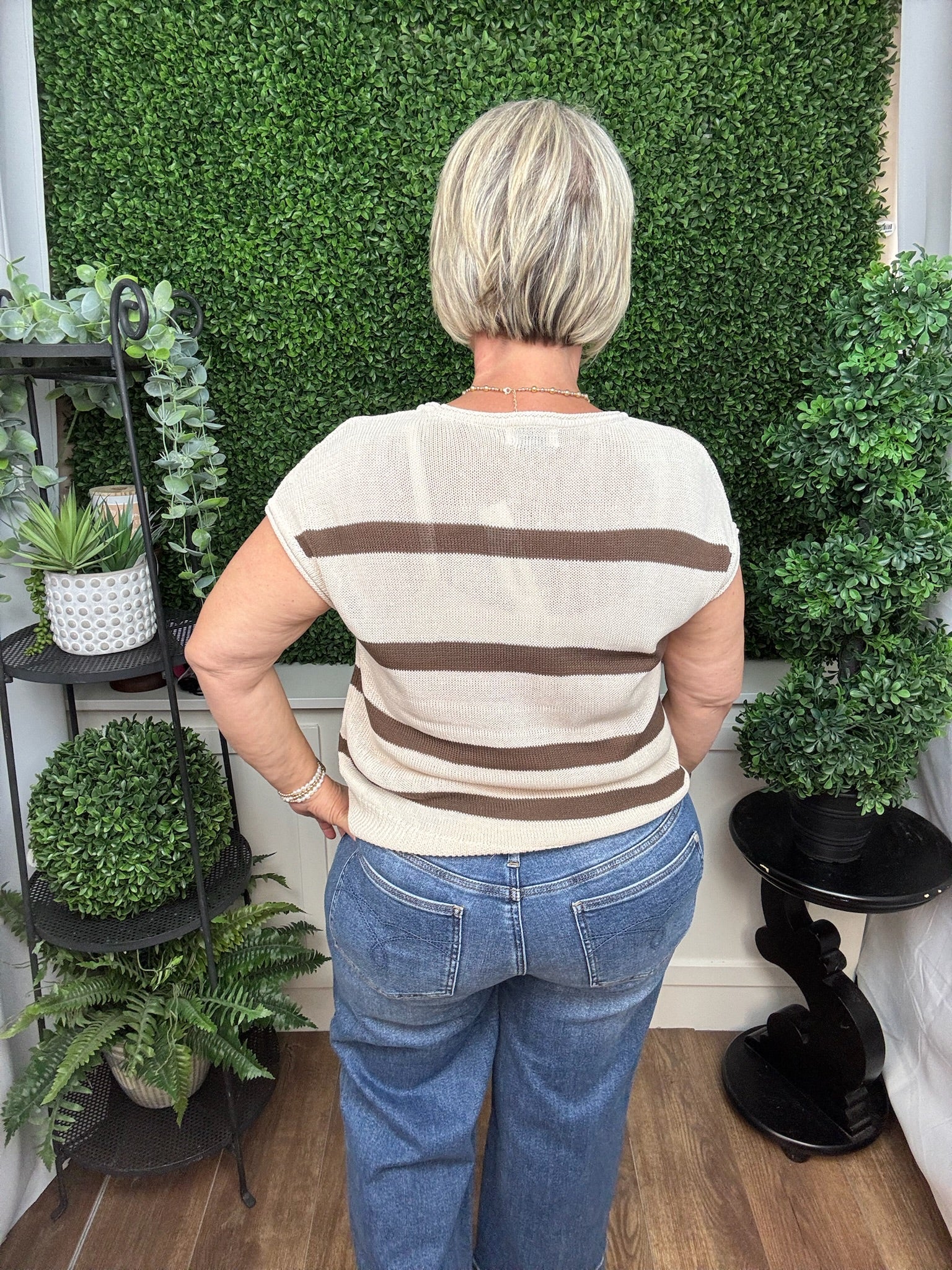 STRIPE KNIT SLEEVLESS TOP - OATMEAL