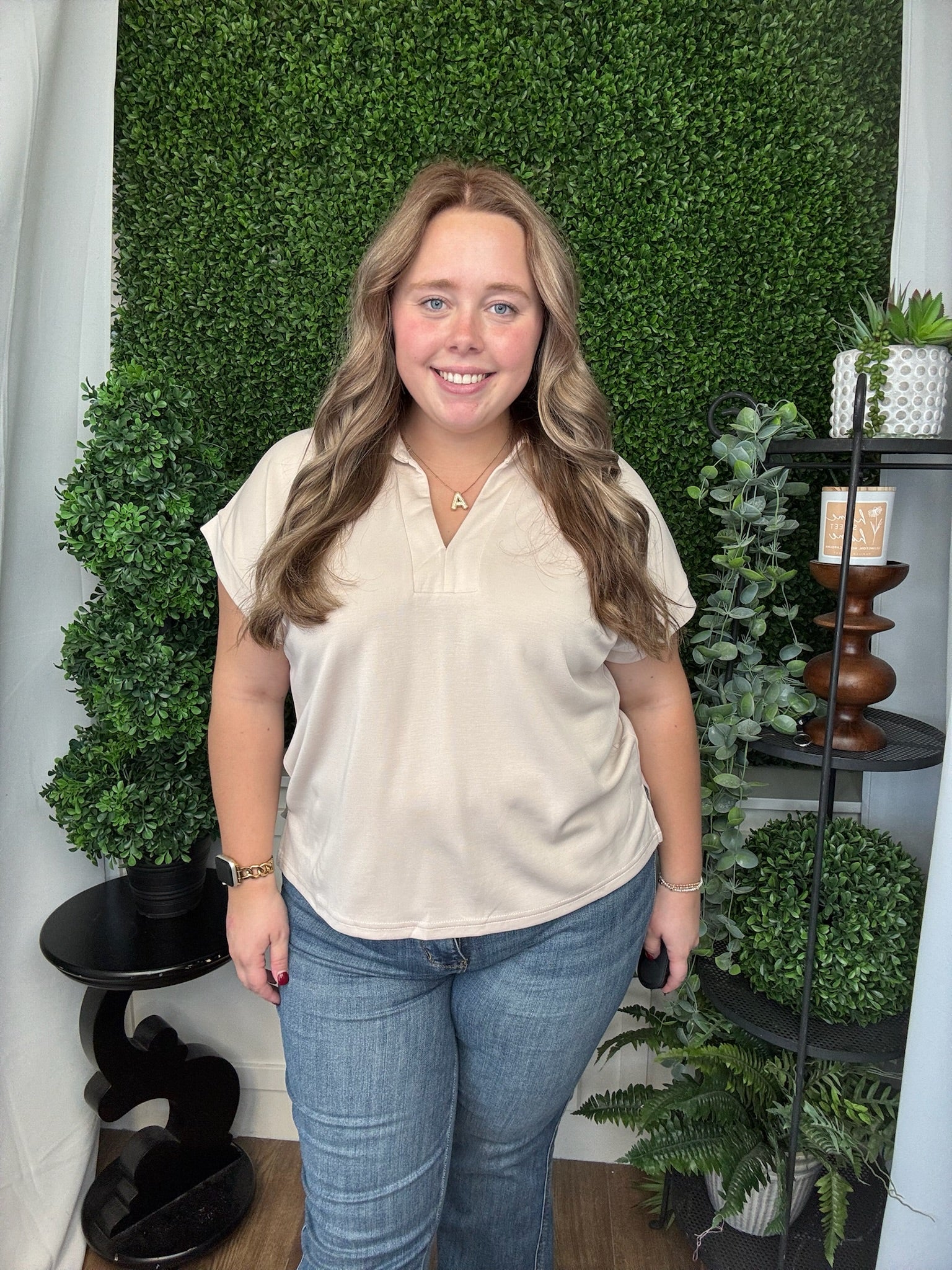 SOLID CUFFED SHORT SLEEVE VNECK TOP