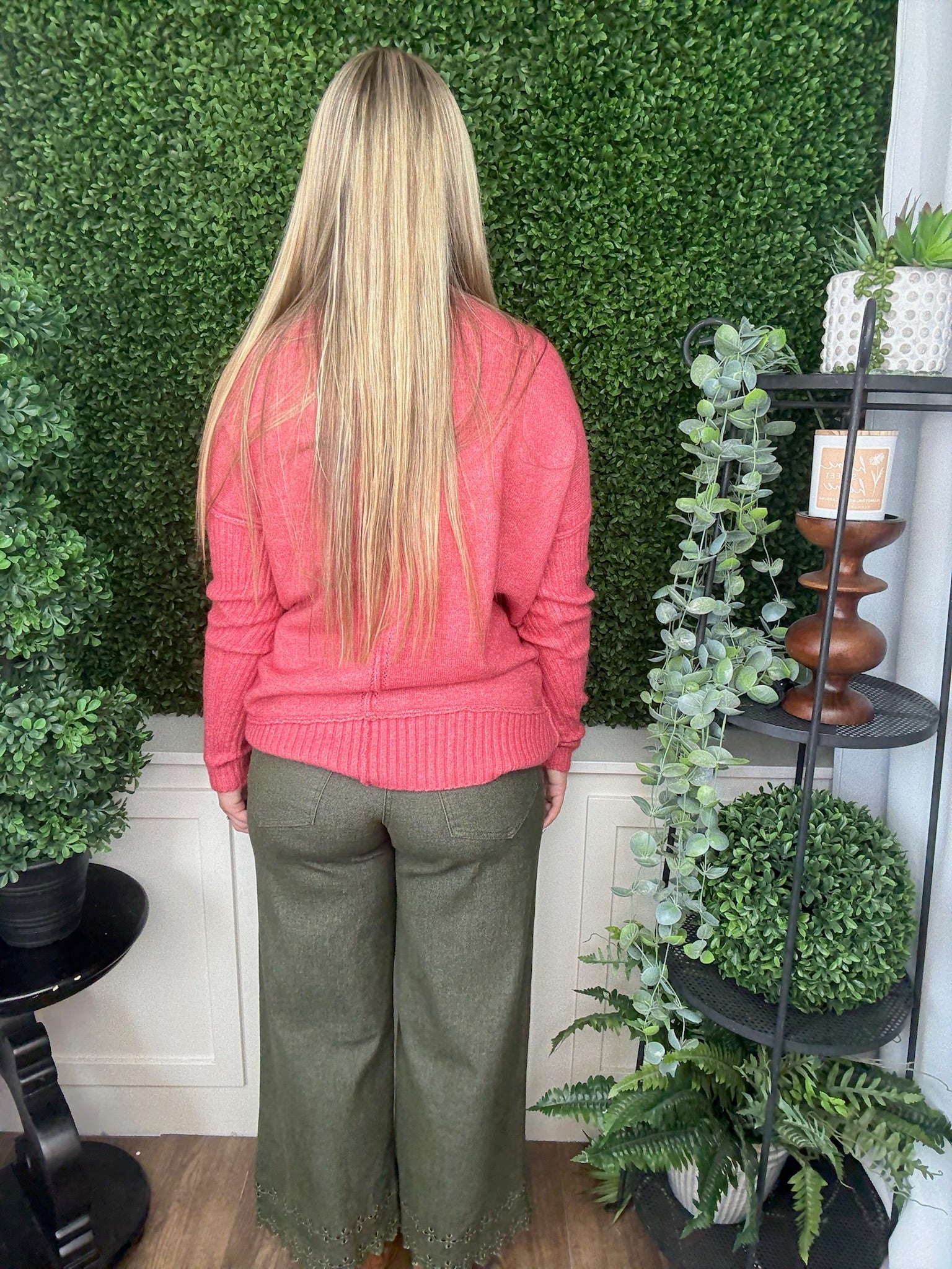 SOLID TURTLENECK PULLOVER SWEATER