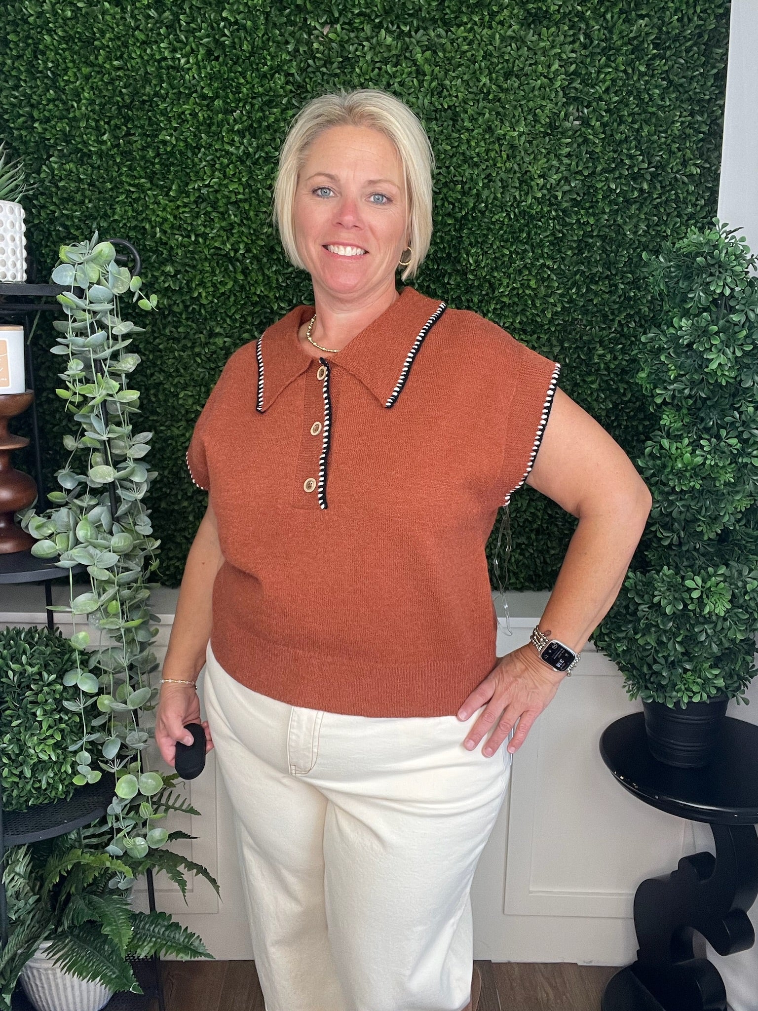 SOLID SWEATER TOP W/COLLAR BUTTON CLOSURE