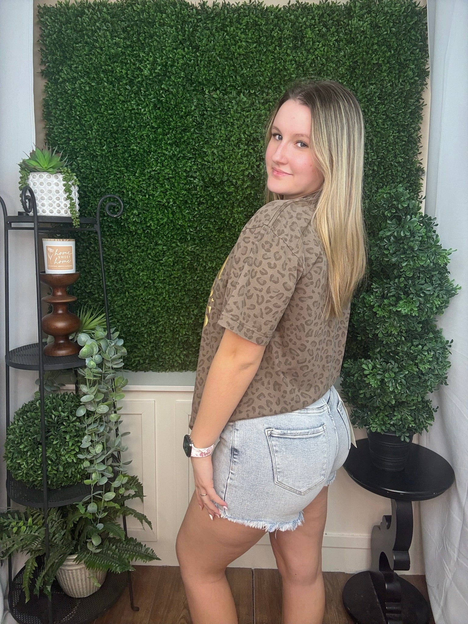 JUST A MAMA SS - BROWN