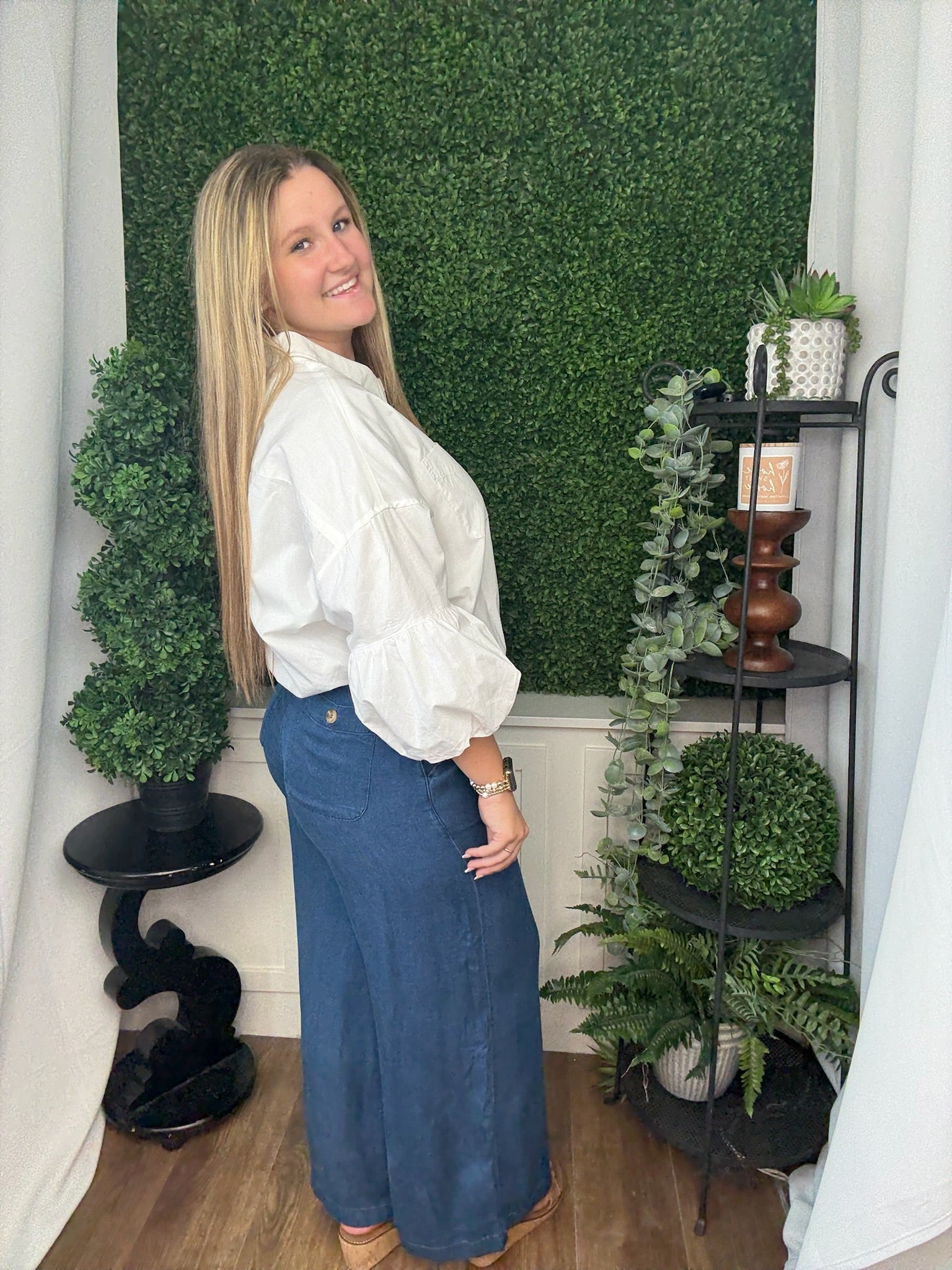 BUTTON DOWN BUBBLE SLV TOP - OFF WHITE