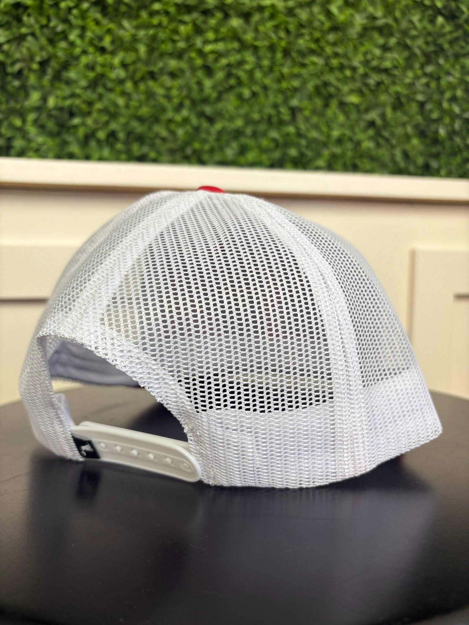 BUD TIE TRUCKER HAT - RED/WHITE