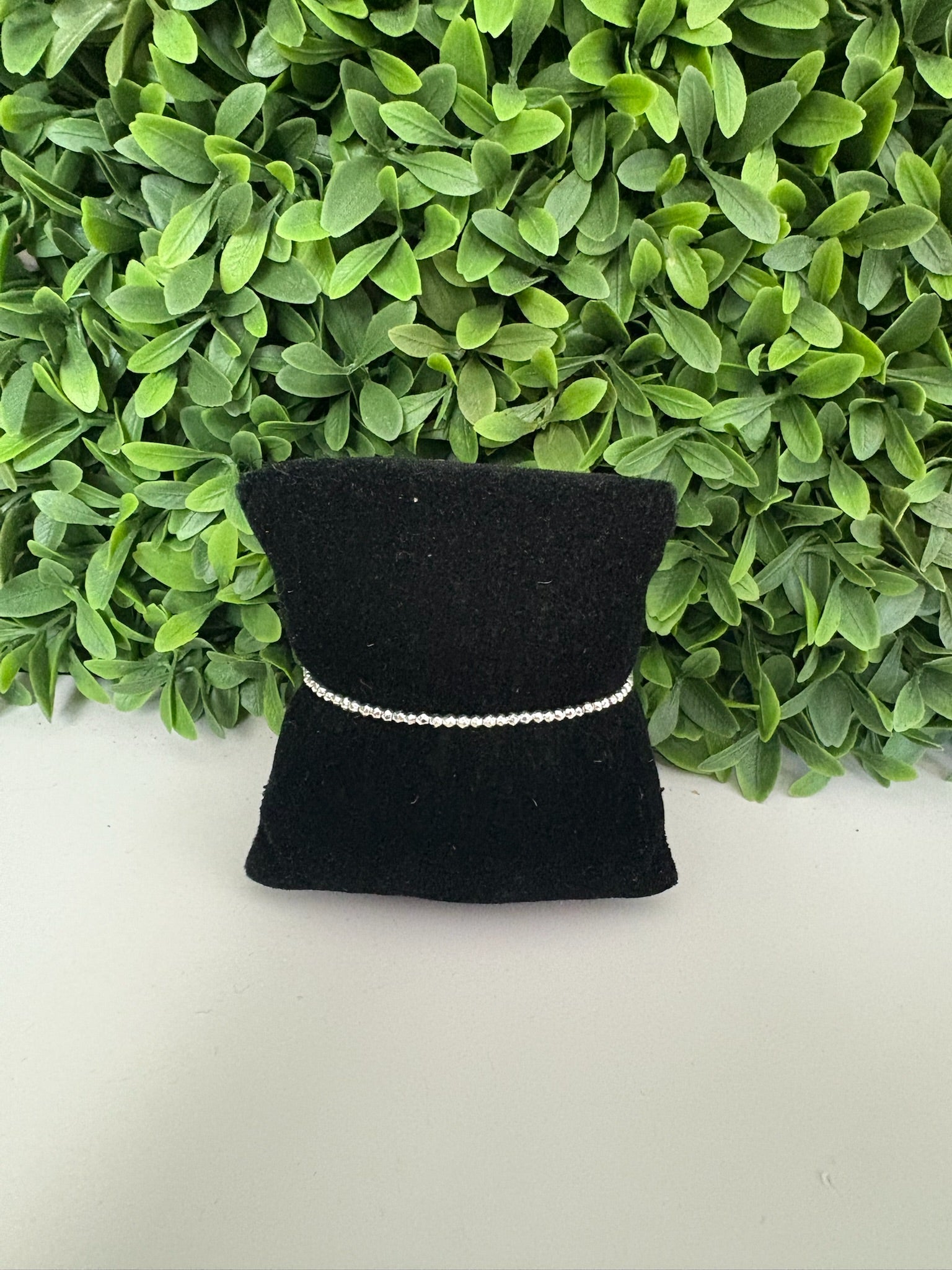 EGIRL BRIGHT SILVER FACETED HEMATITE 2MM BEAD BRACELET