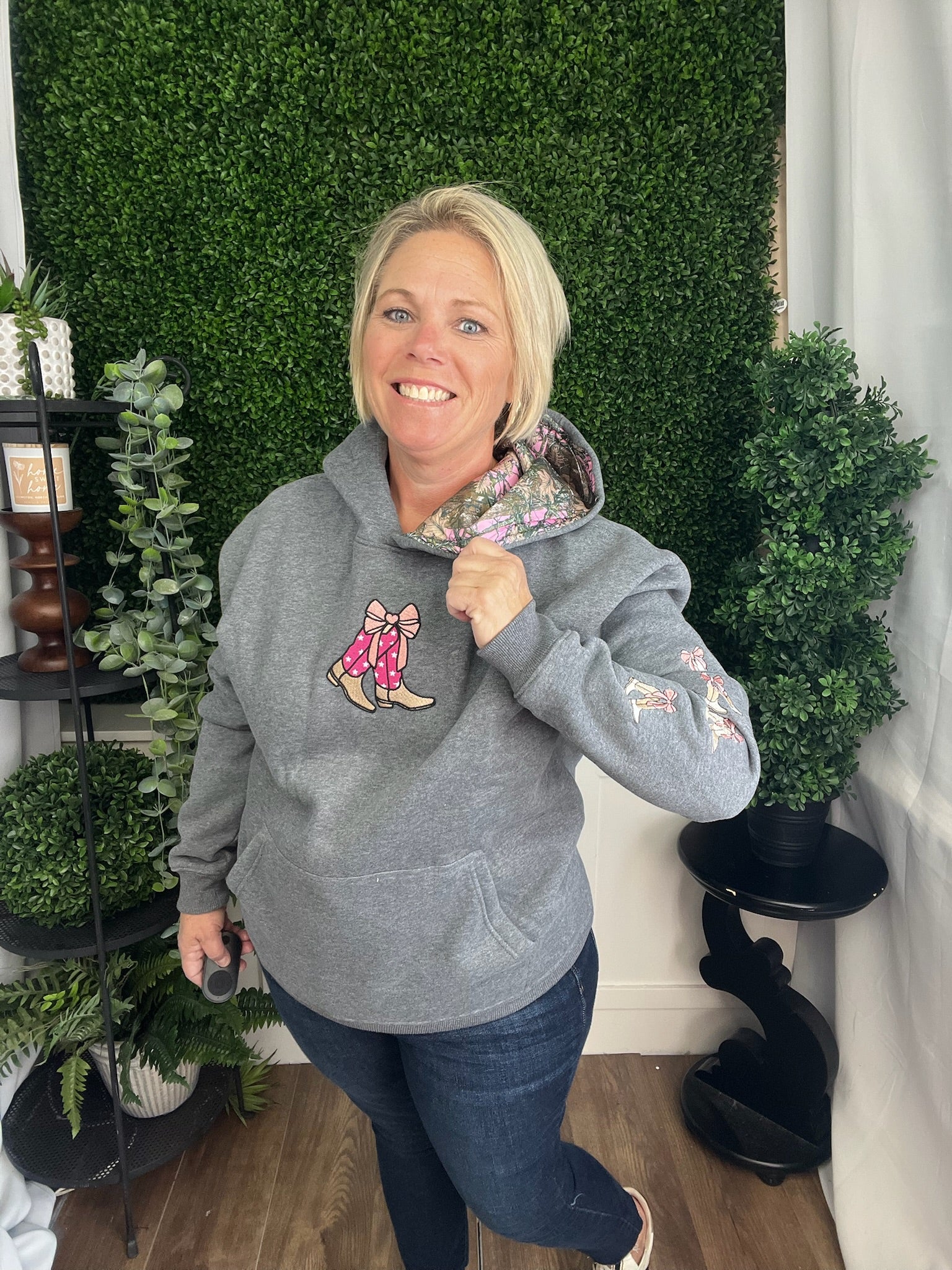 DILARA HOODED SWEATSHIRT - BOOT