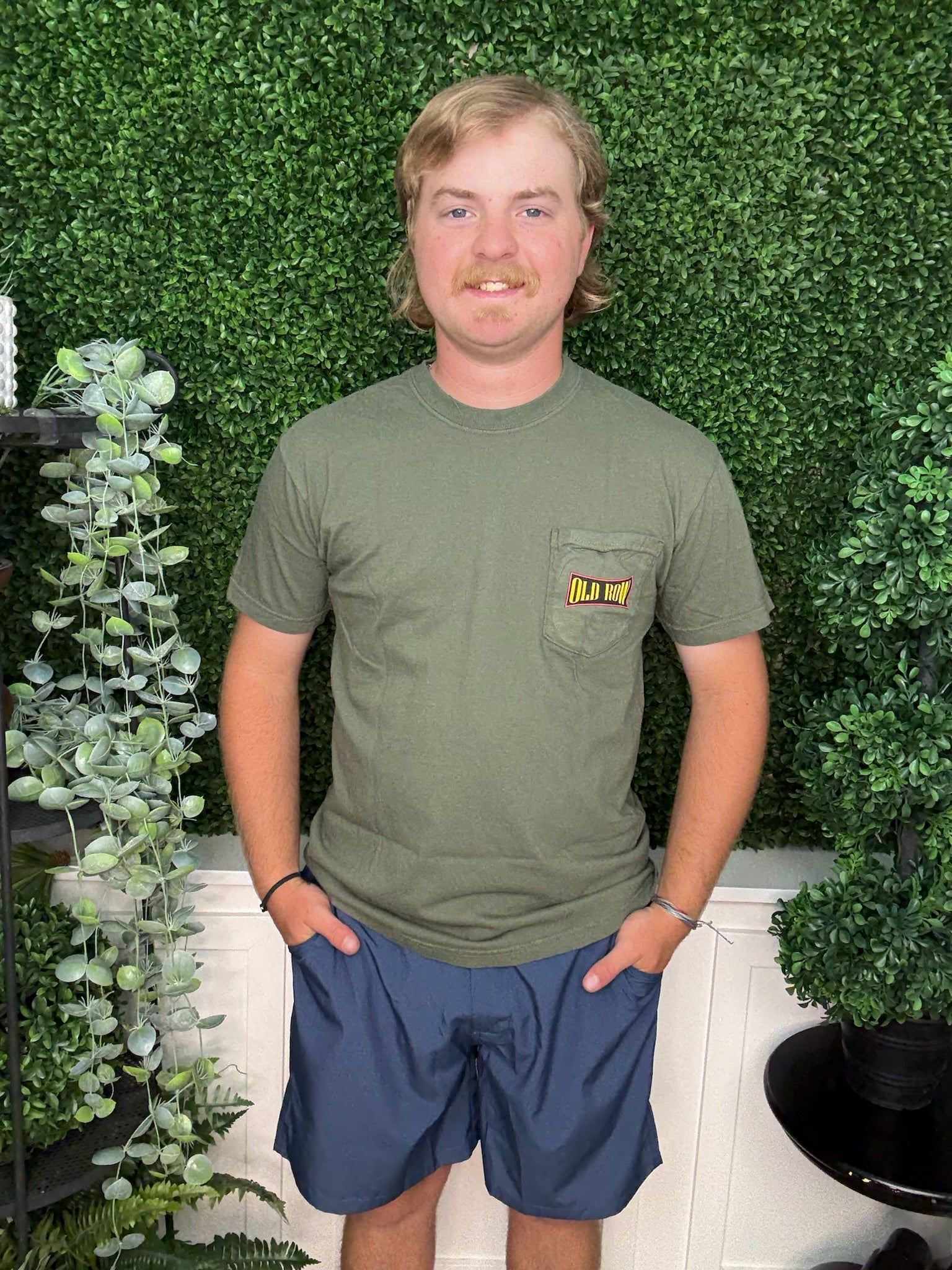 OUTDOORS SPORTSMAN POCKET TEE - SAGE