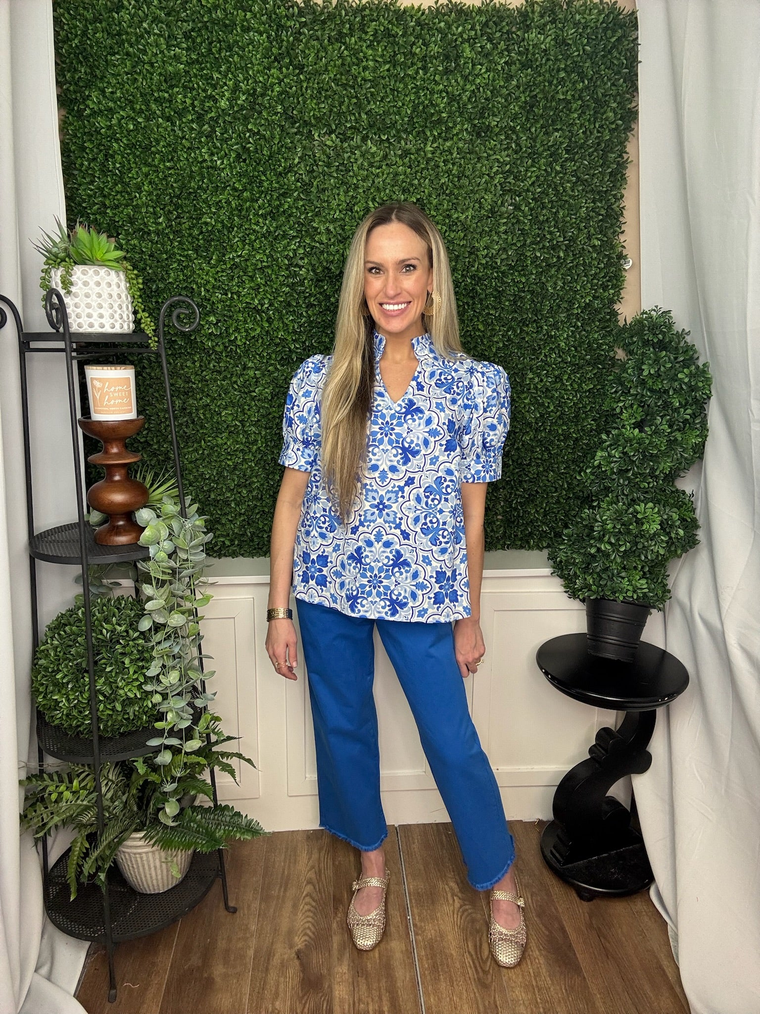 PUFF SHOULDER RUFFLED NECKLINE CRINKLED SOLID TOP - ROYAL