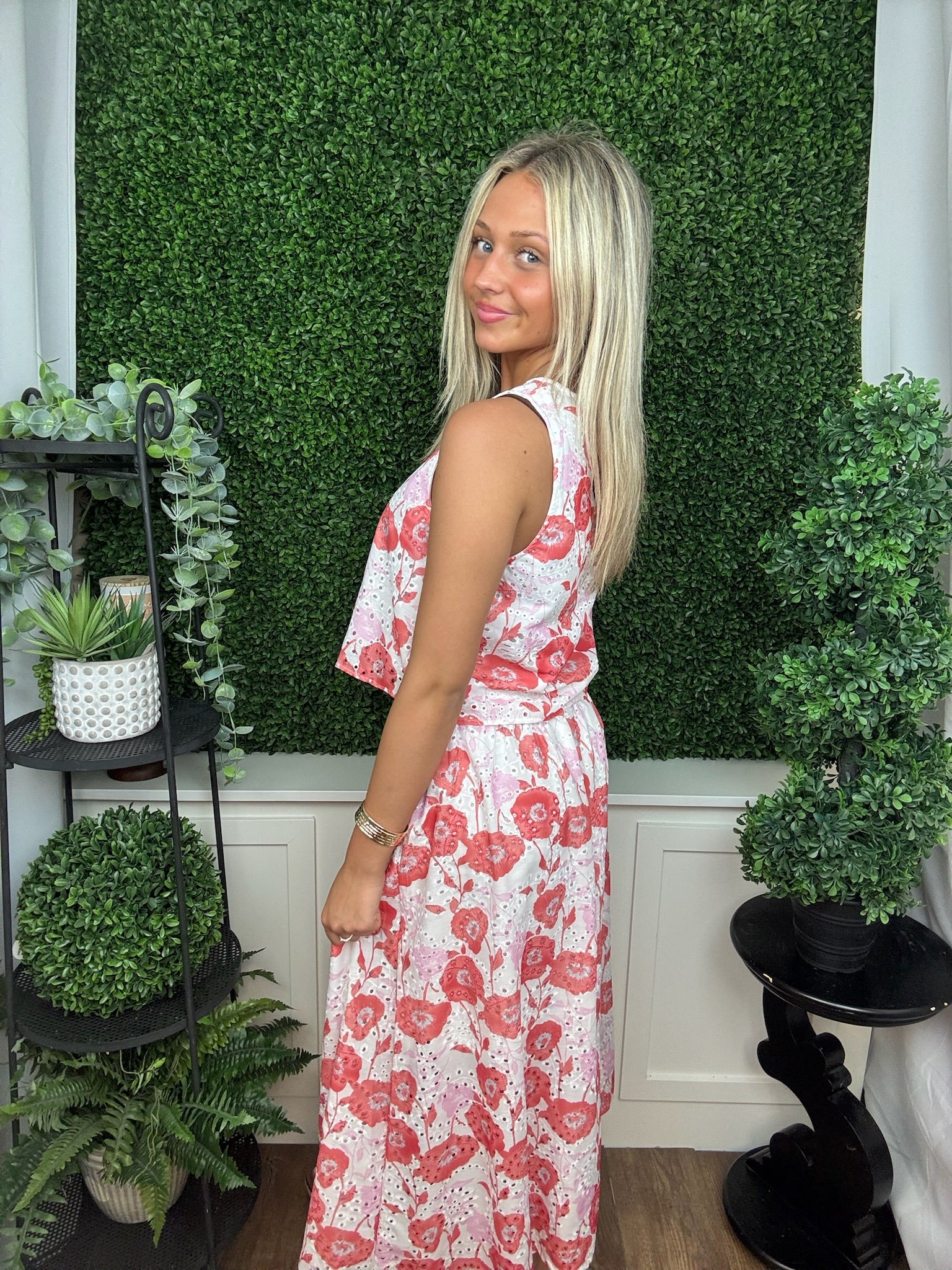 CORAL FLOWER SKIRT