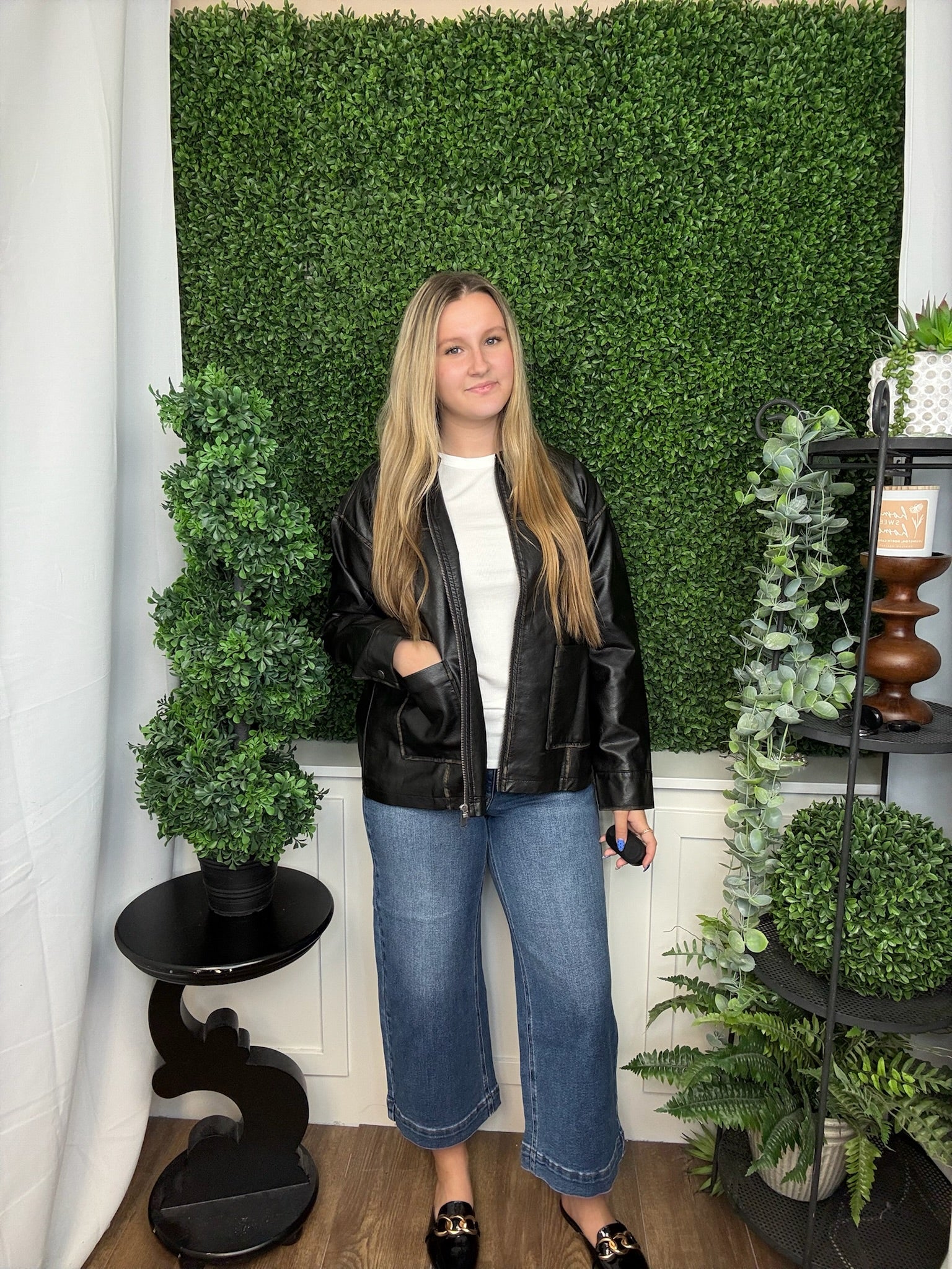 WASHED FAUX LEATHER COLLARED ZIP-UP JACKET