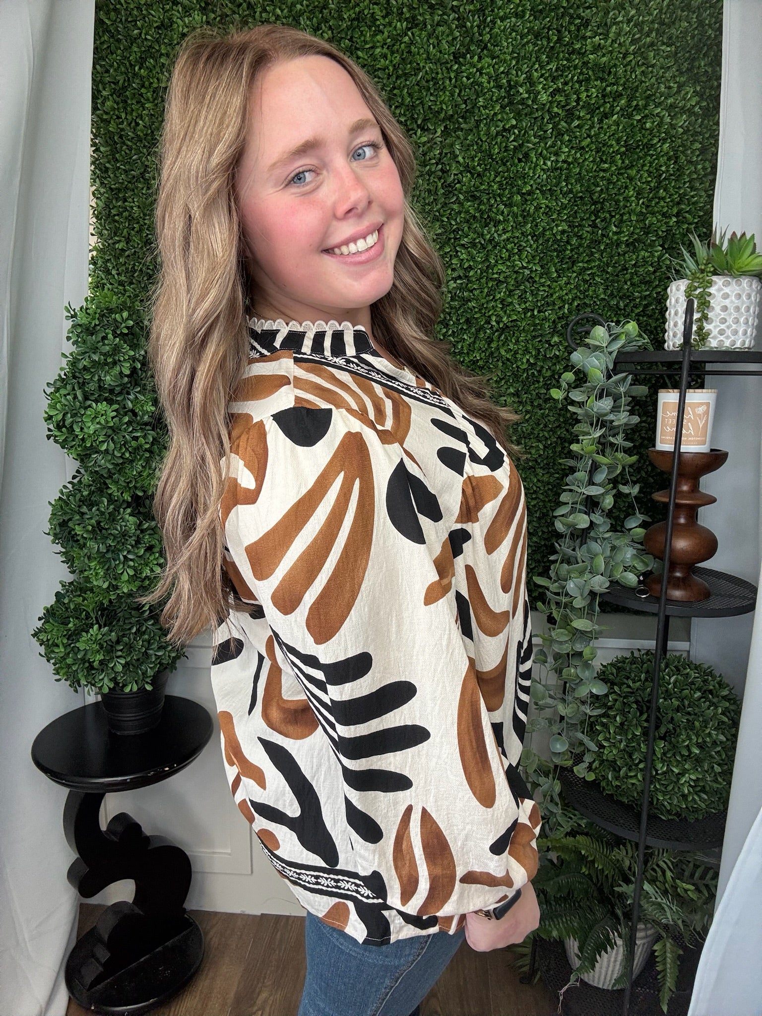 BOHO LEAFY PRINT SPLIT NECK TOP