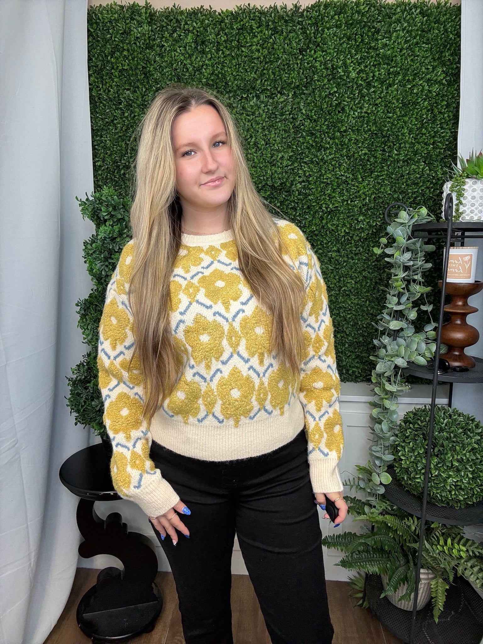 FUZZY TEXTURE FLORAL SWEATER - YELLOW FLOWER