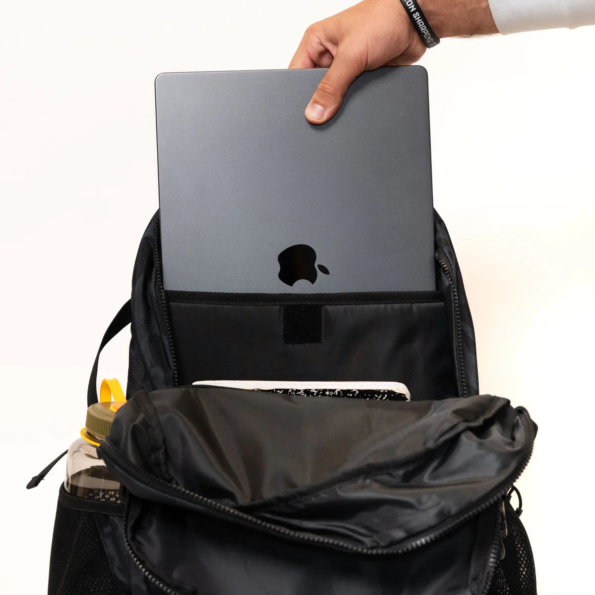 BACKPACK - BLACK CAMO