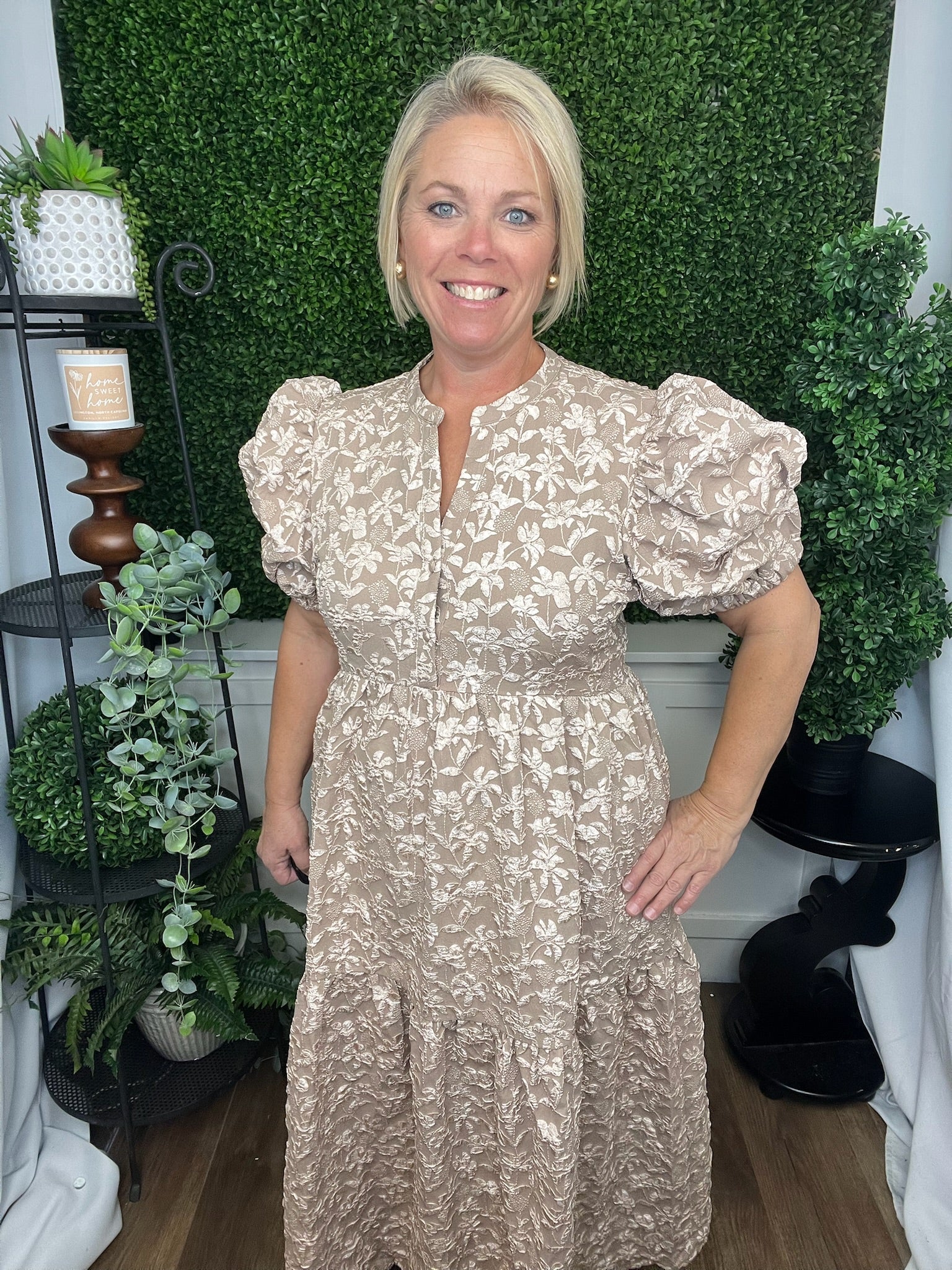 PUFF SLV MIDI DRESS - CHAMPAGNE