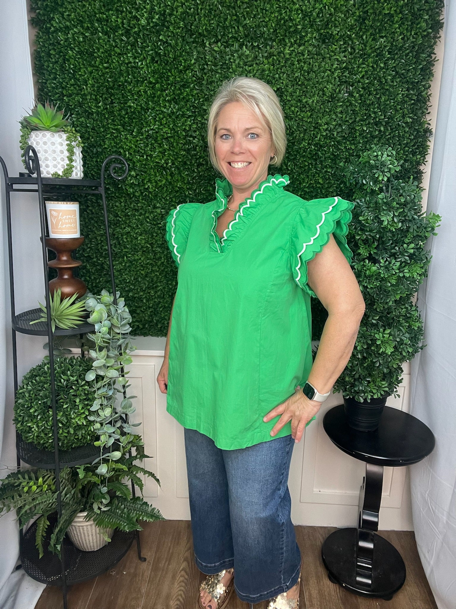 Scallop Trim Flutter Sleeve Blouse