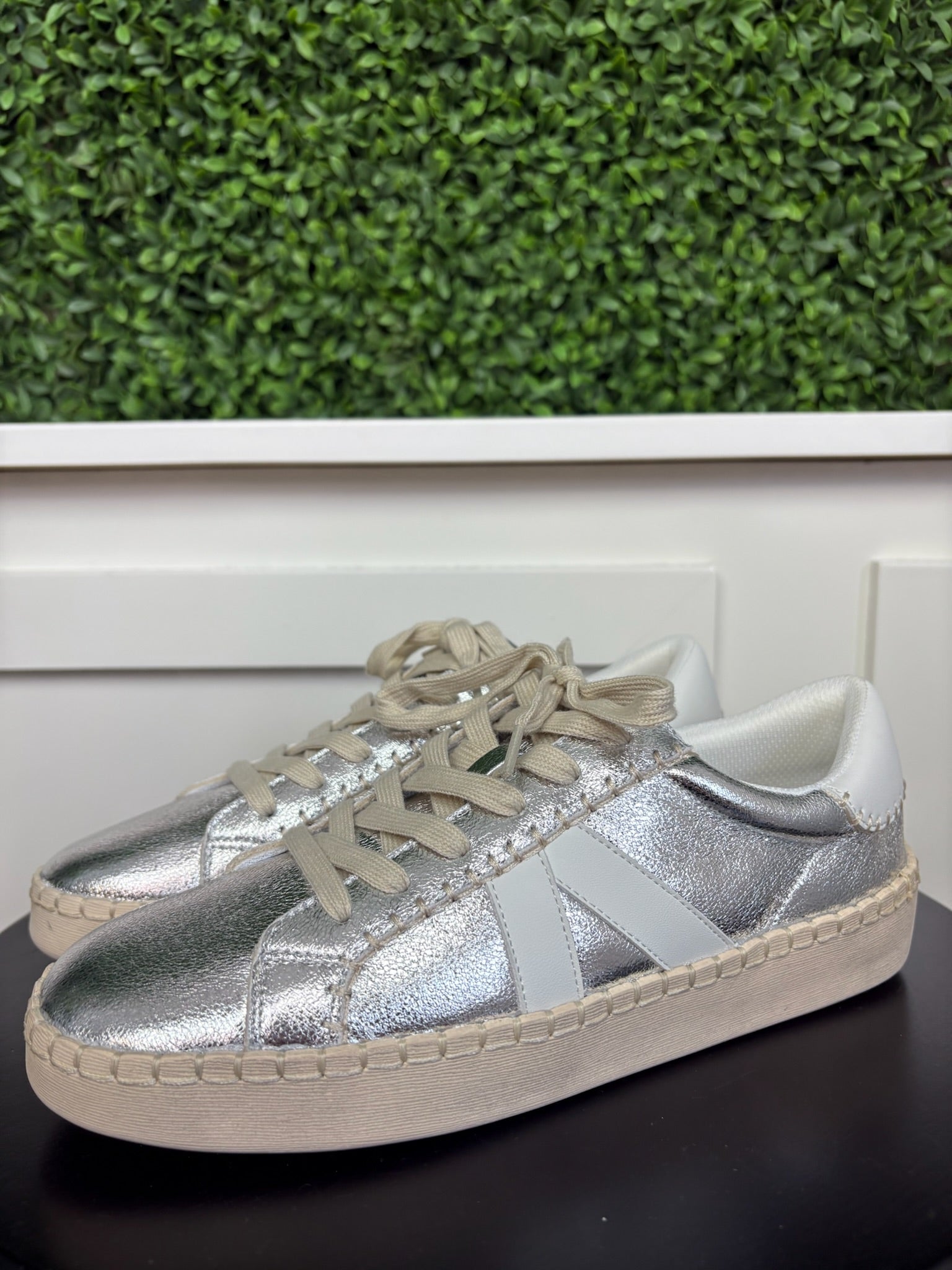 FRIEND ZONE - SILVER CRINKLE METALLIC