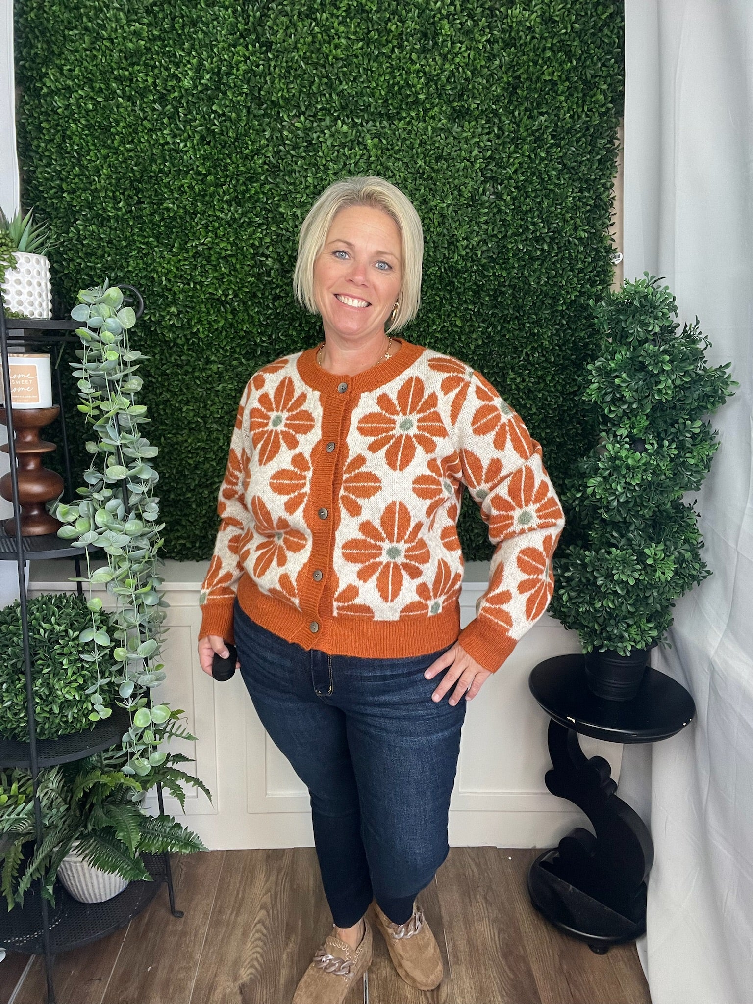 PATTERNED KNIT BUTTON FRONT JACKET - RUST