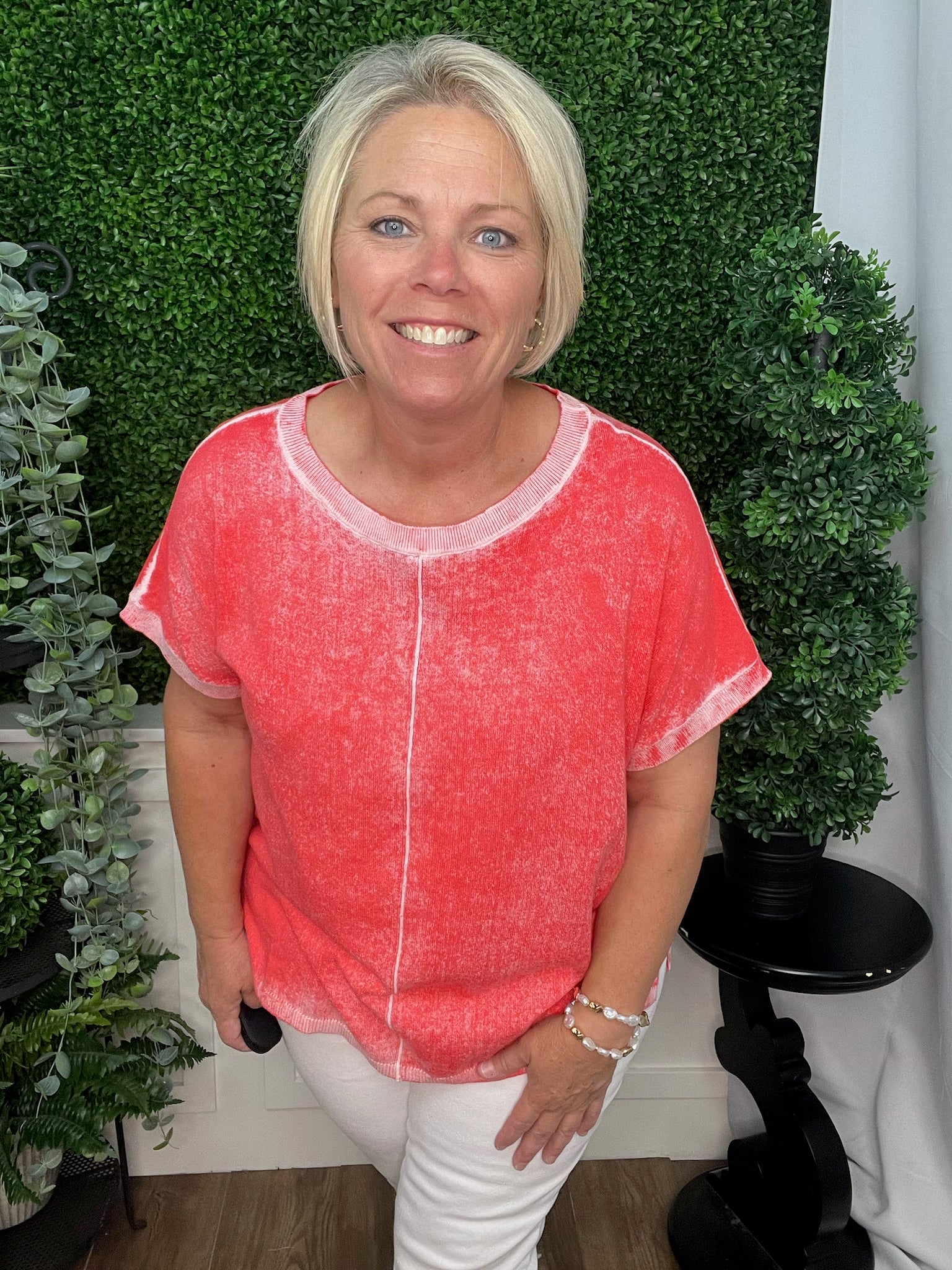 REVERSE PRINTED CAP SLEEVE TOP - CORAL