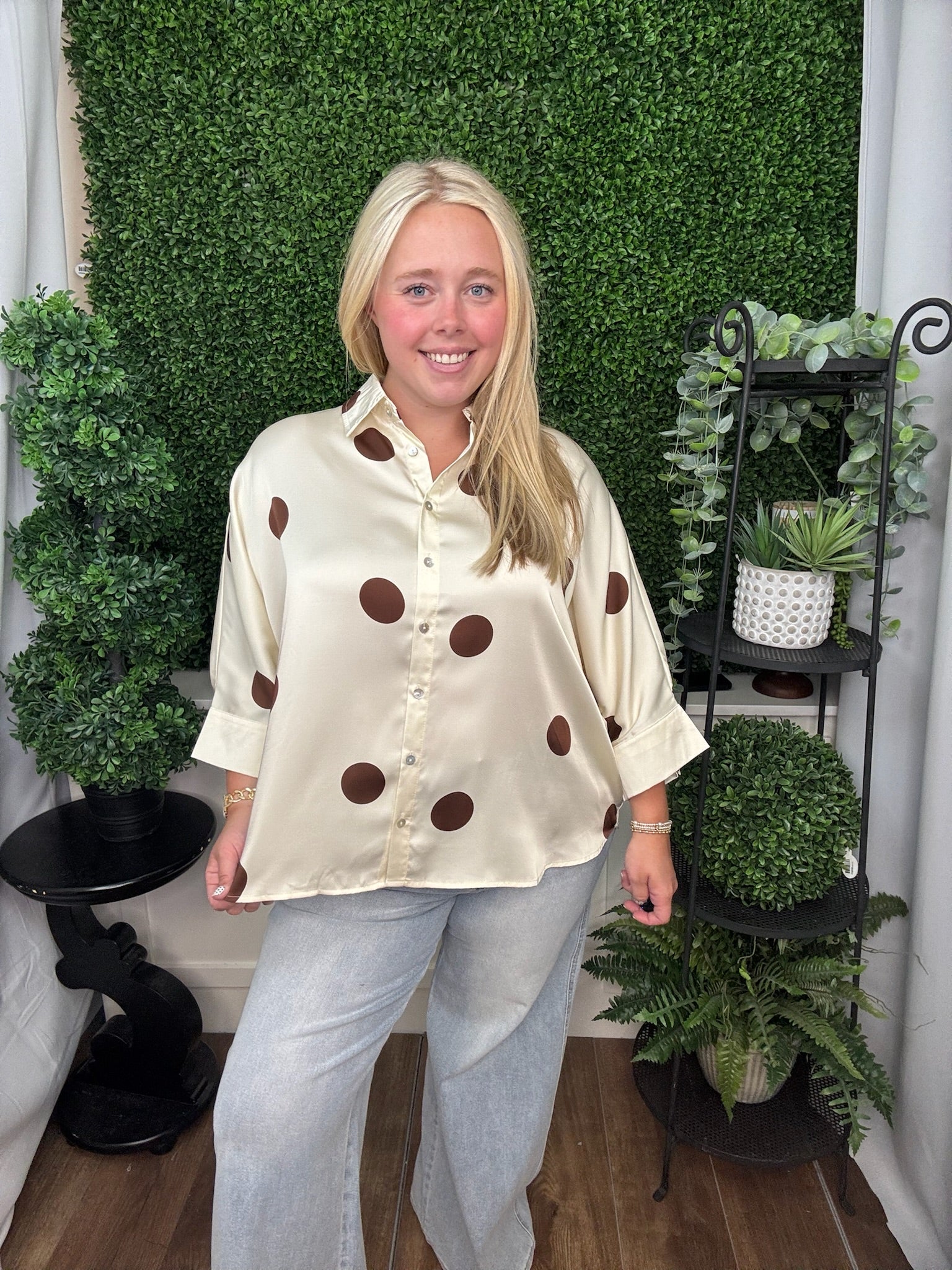 POLKA DOT BUTTON FRONT BLOUSE - BURGUNDY/CREAM