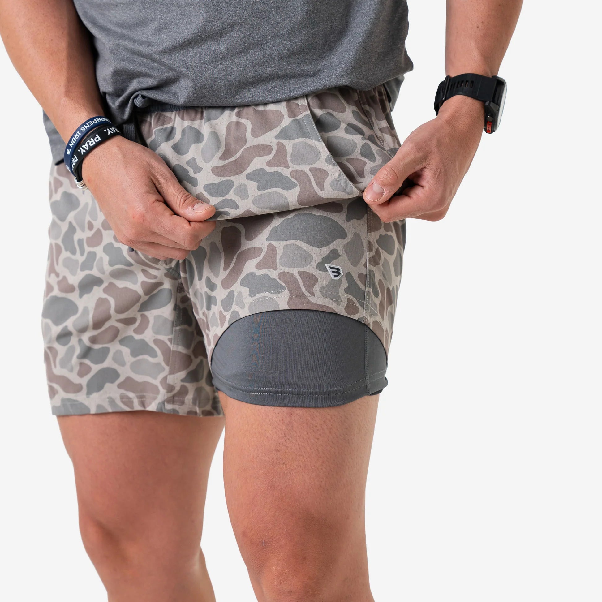 55" ATHLETIC SHORT - CLASSIC DEER CAMO - GREY LINER