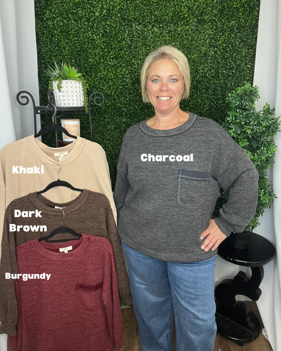 CREW NECK BUTTON DETAIL LS KNIT TOP