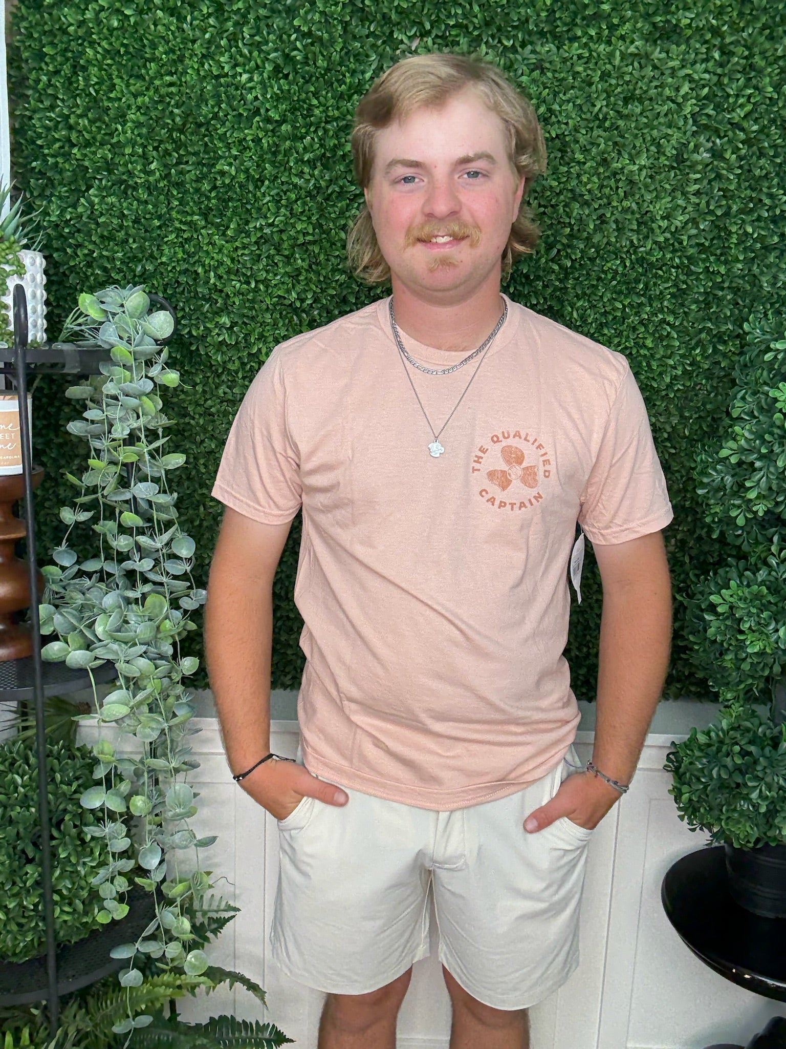 PROPS TEE - PALE PEACH