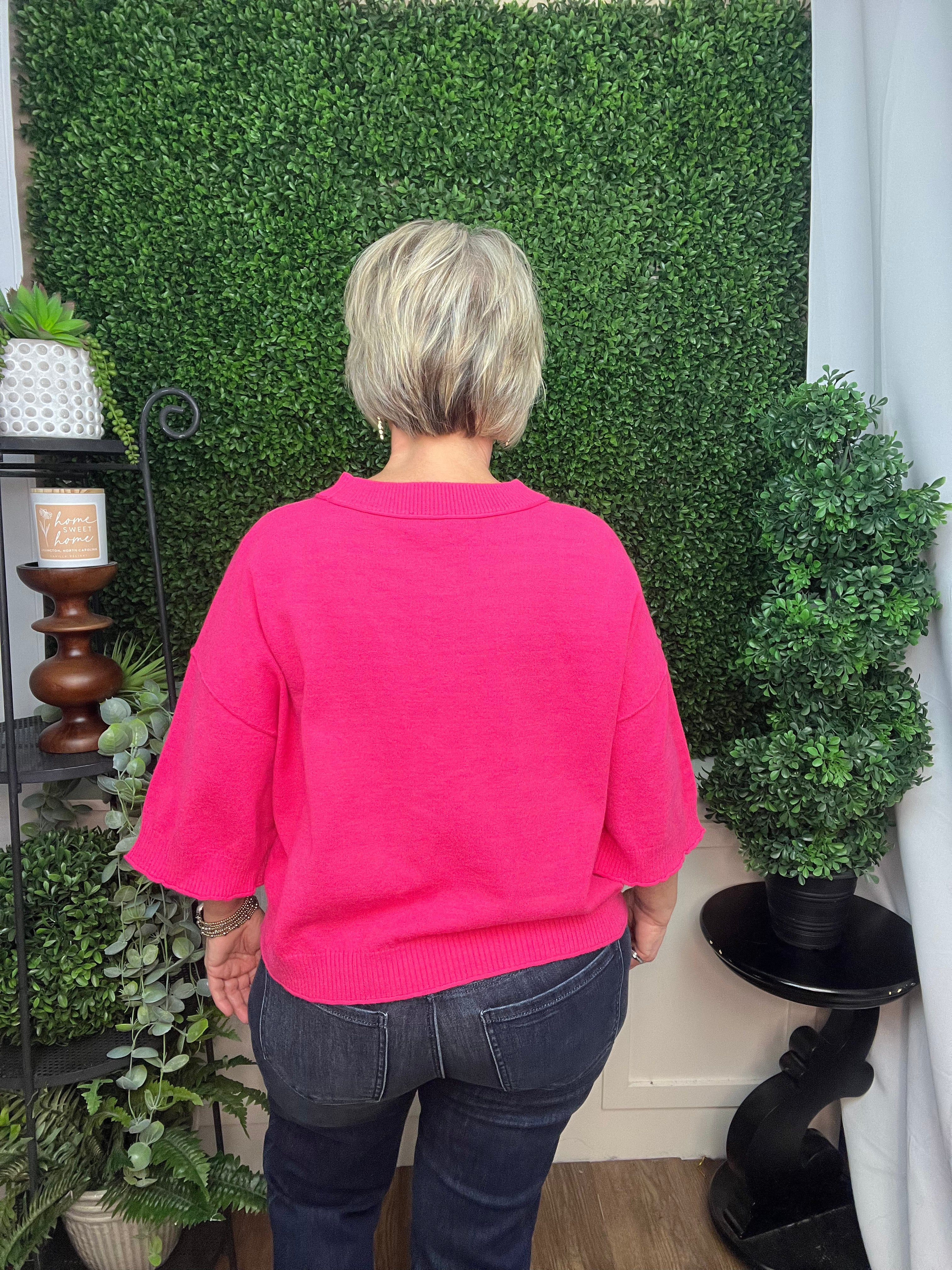 CREW NECK 3/4 SLEEVE TOP - GREEN/PINK