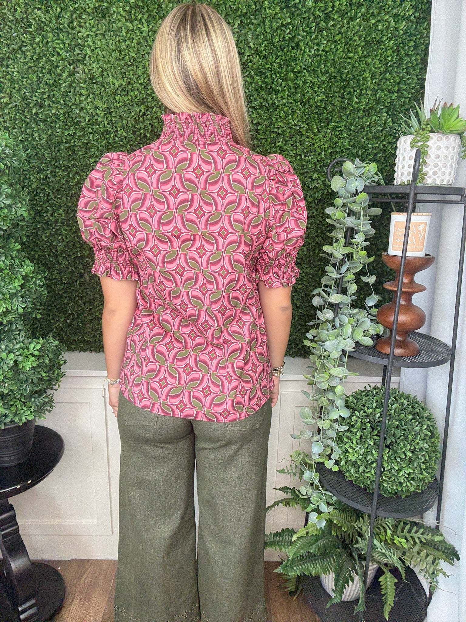 ABSTRACT PATTERN SHORT SLEEVE PUFF TOP - WINE