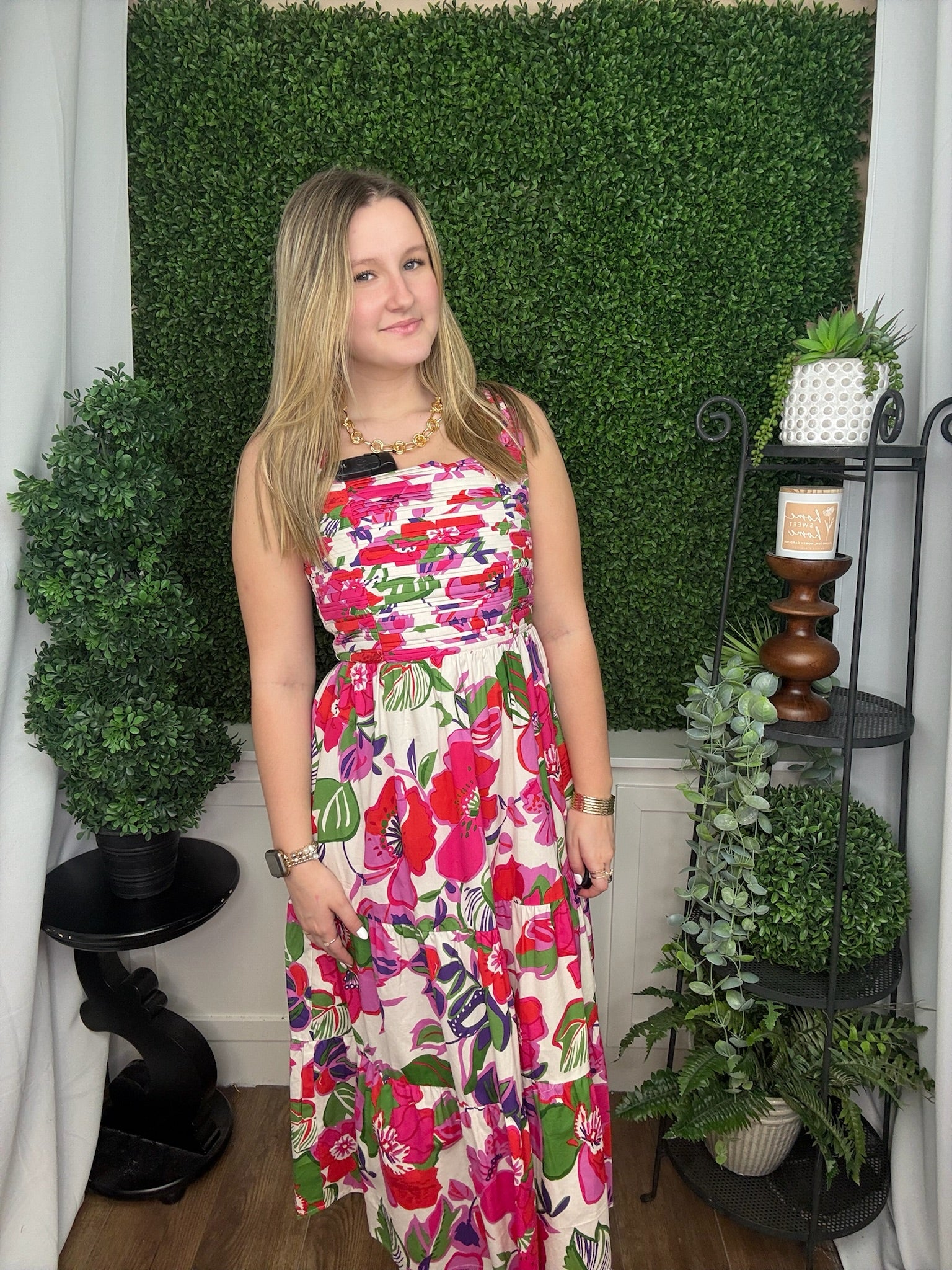 THIN STRAP FLORAL DETAIL MIDI DRESS - PINK