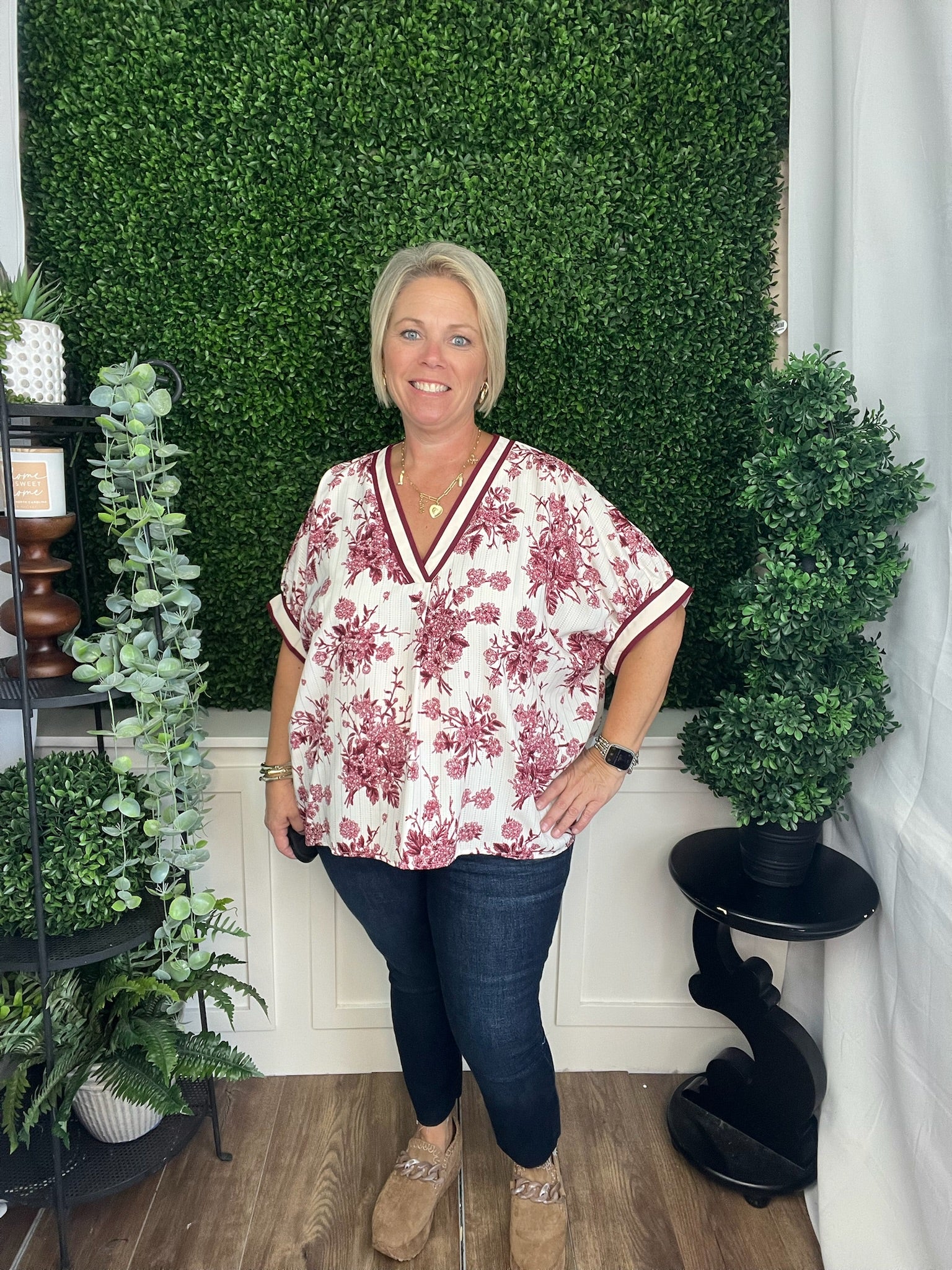 FLORAL PRINT OVERSIZED PULLOVER SHORT DOLMAN SLEEVE TOP - BURGUNDY