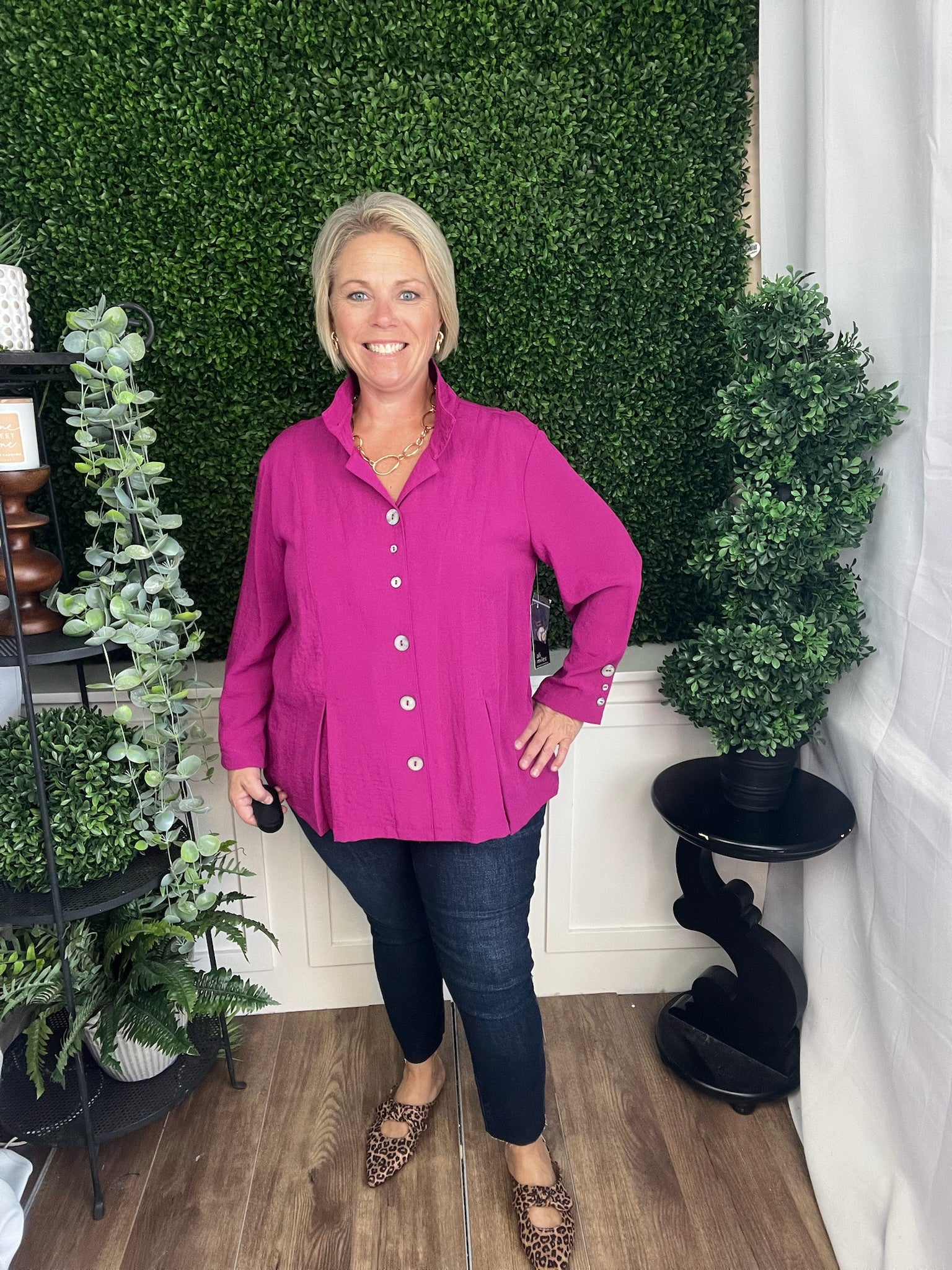 WOVEN BUTTON FRONT TUNIC 3/4 SLEEVE - MAGENTA