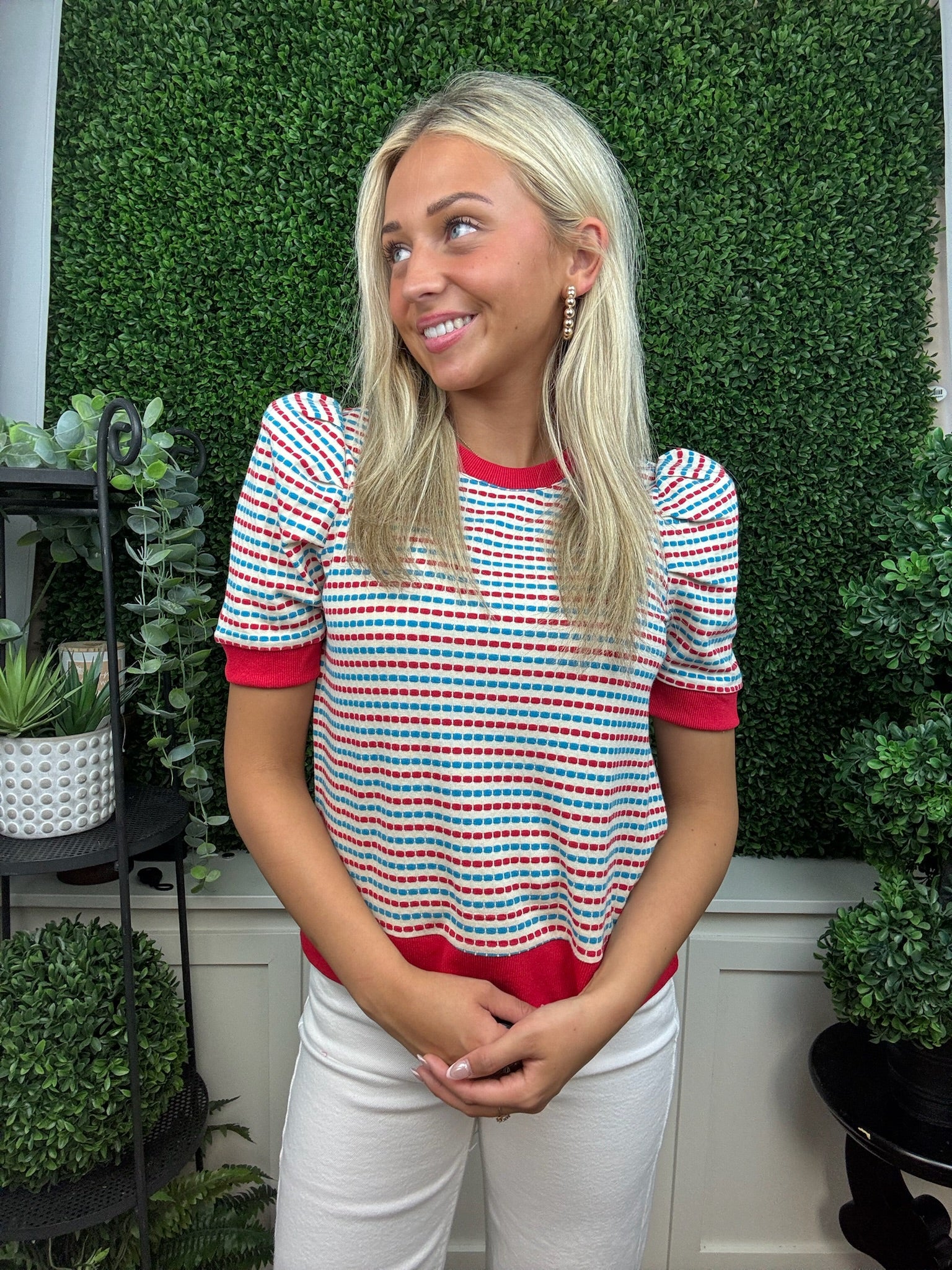 CROPPED SHORT PUFF SLEEVE TOP - RED