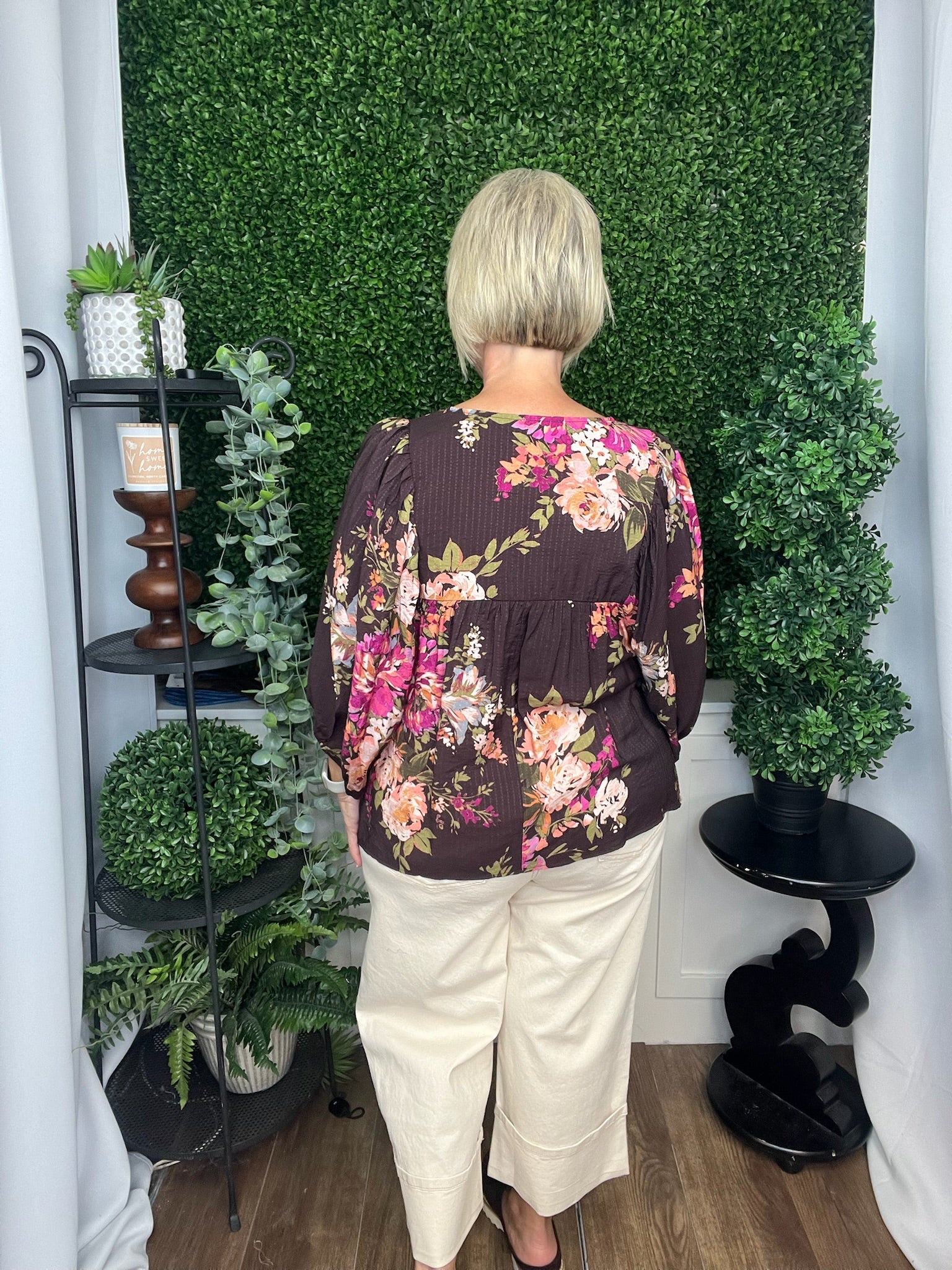 FLORAL PRINTED BATWING SLEEVE FRONT TIE TOP - BROWN MULTI