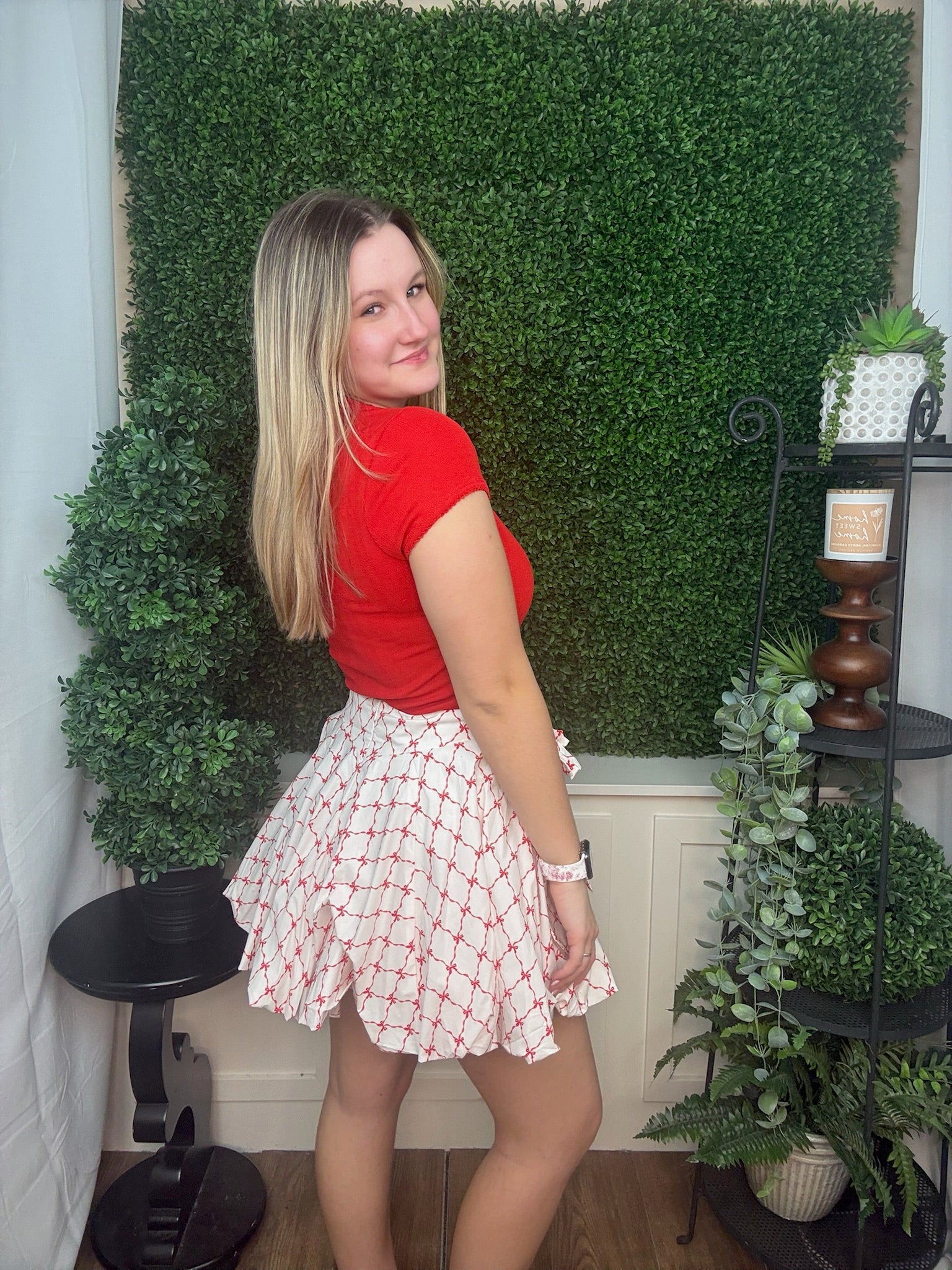 Bow Detail Pleated Mini Skirt - Off White/Red