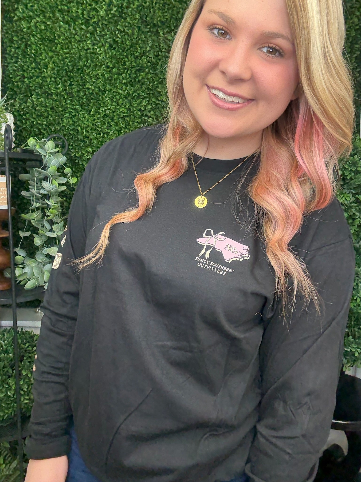 OUTFITTERS STATE NC LS - BLACK