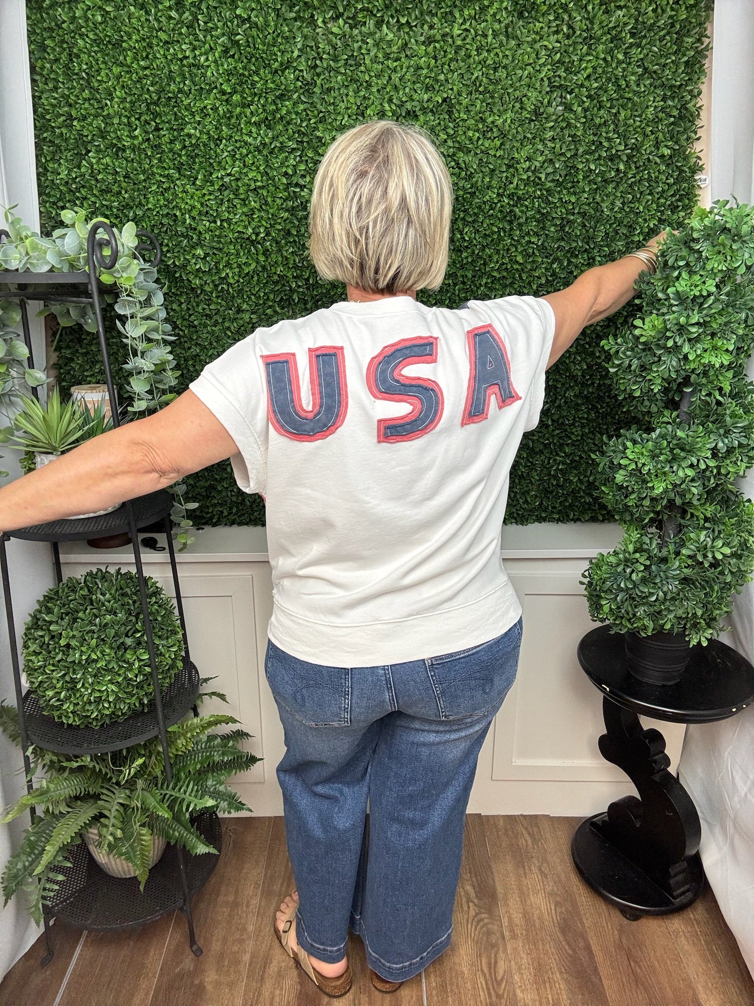 Vintage Inspired American Flag Graphic Tee