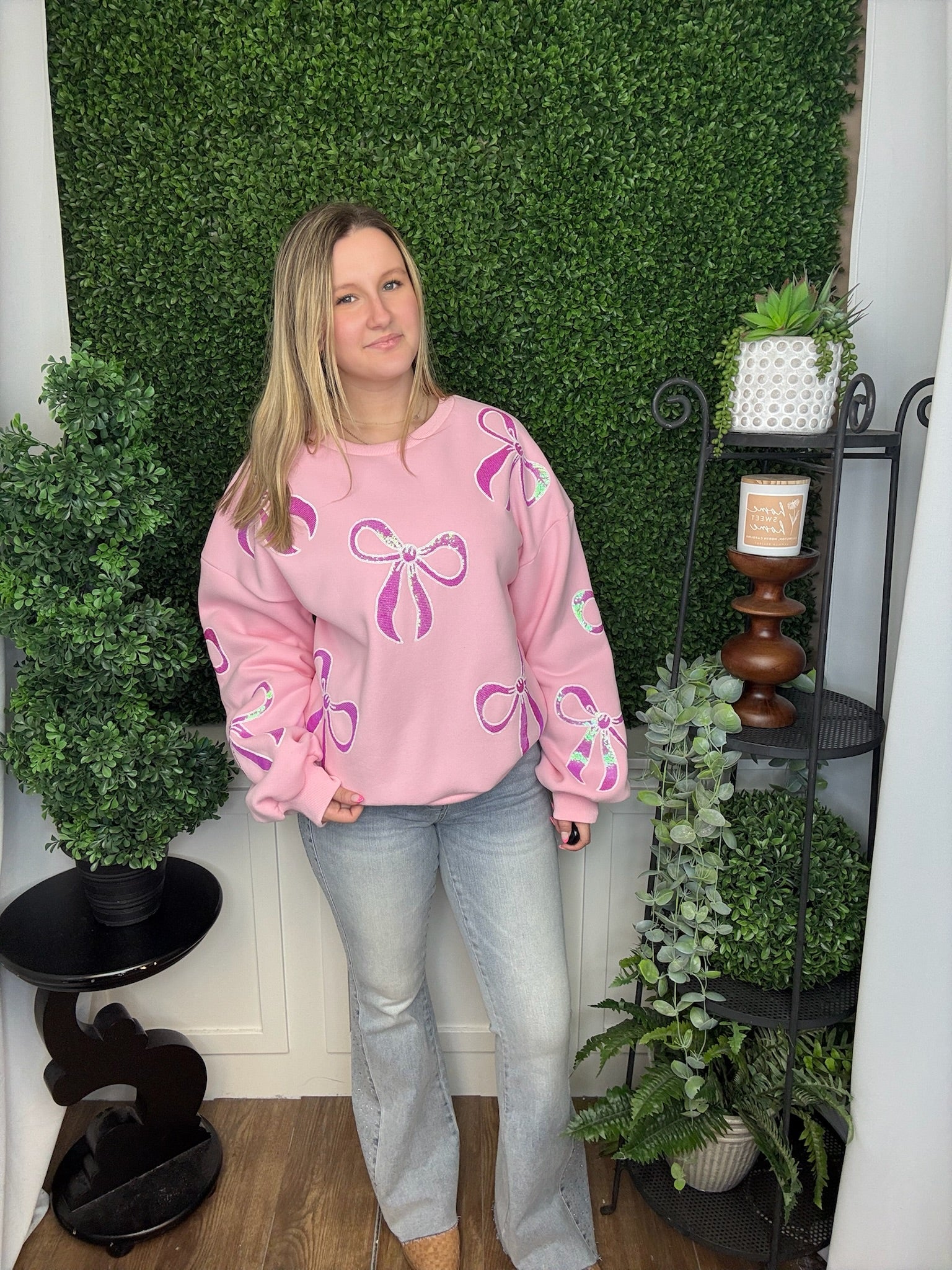SEQUIN BOWS SWEATSHIRT - PINK