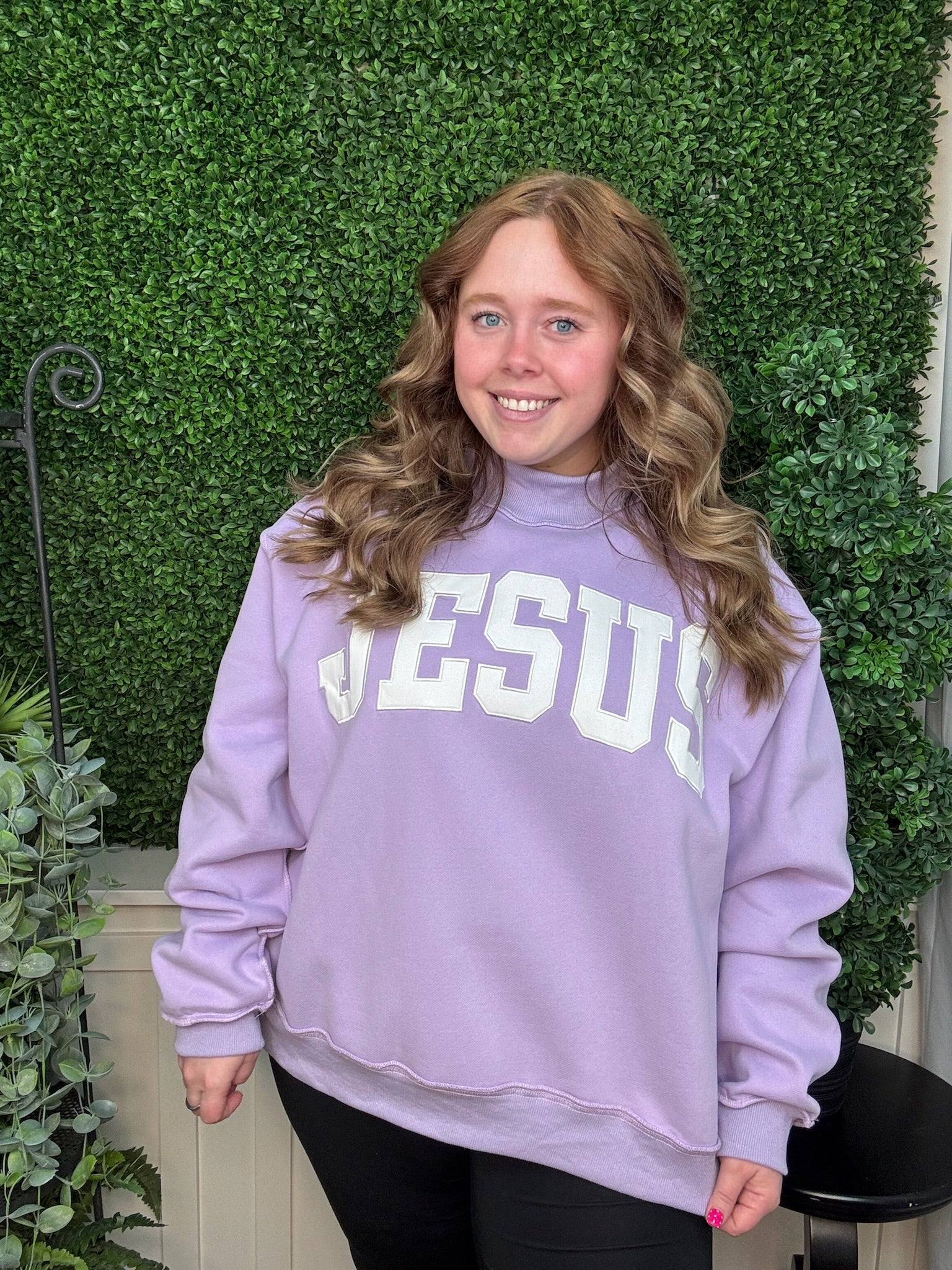 JESUS EMBROIDERED MOCK NECK SWEATSHIRT - LAVENDER