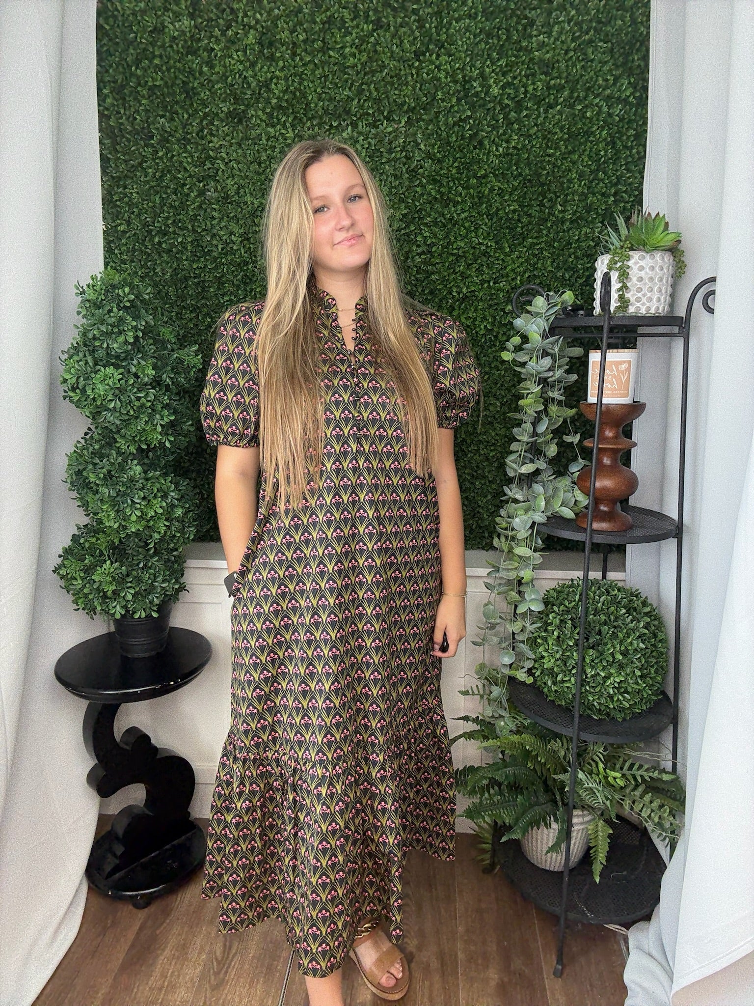 FLORAL PRINT PLEATED PUFF SLEEVE MIDI DRESS