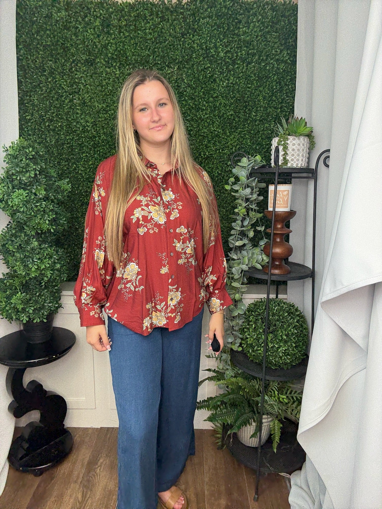 FLORAL PRINT LS TOP - BRICK