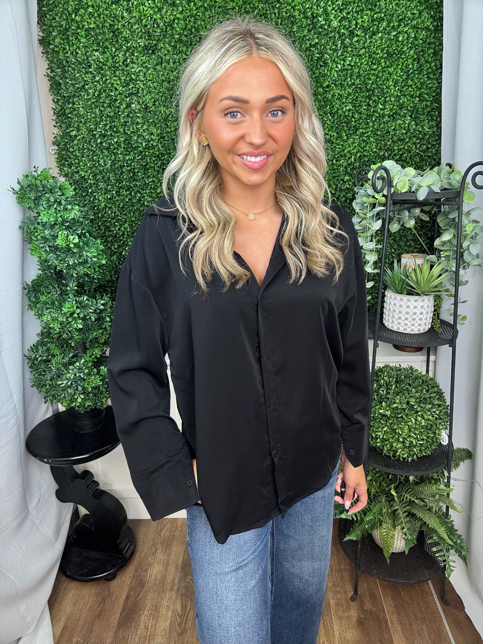 Kathryn Button-Up Top - Black