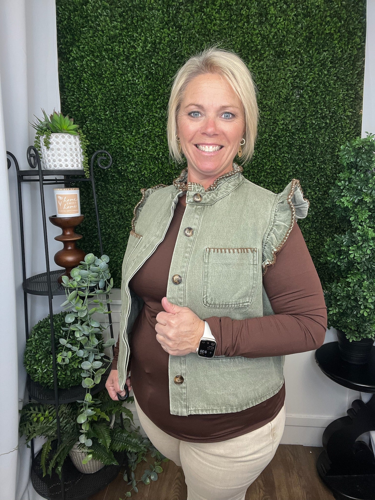 WASHED DENIM STITCH RUFFLED HIDDEN BUTTON VEST TOP - LT OLIVE/BROWN