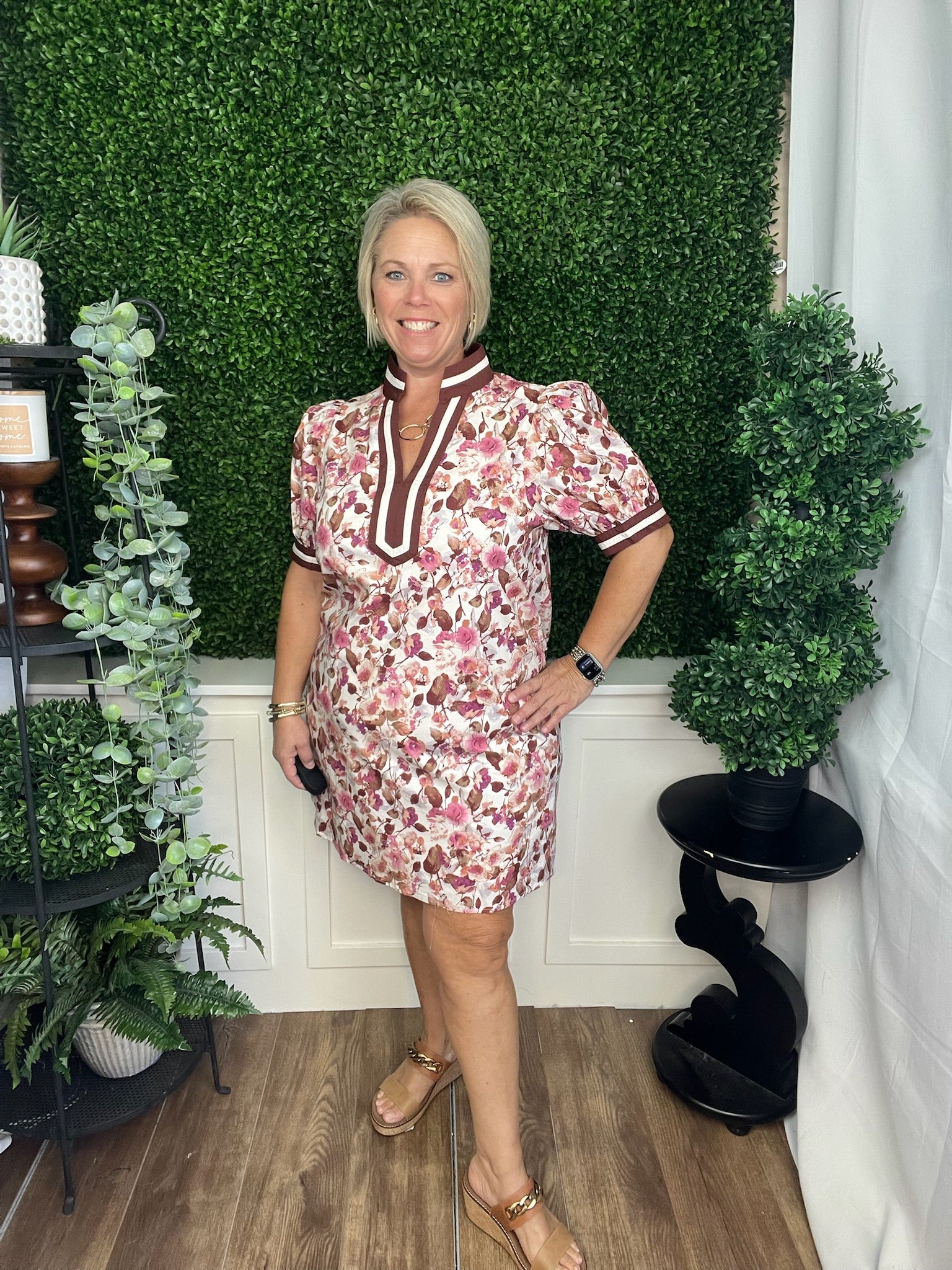 FLORAL PRINT SHORT PUFF SLEEVE MINI DRESS