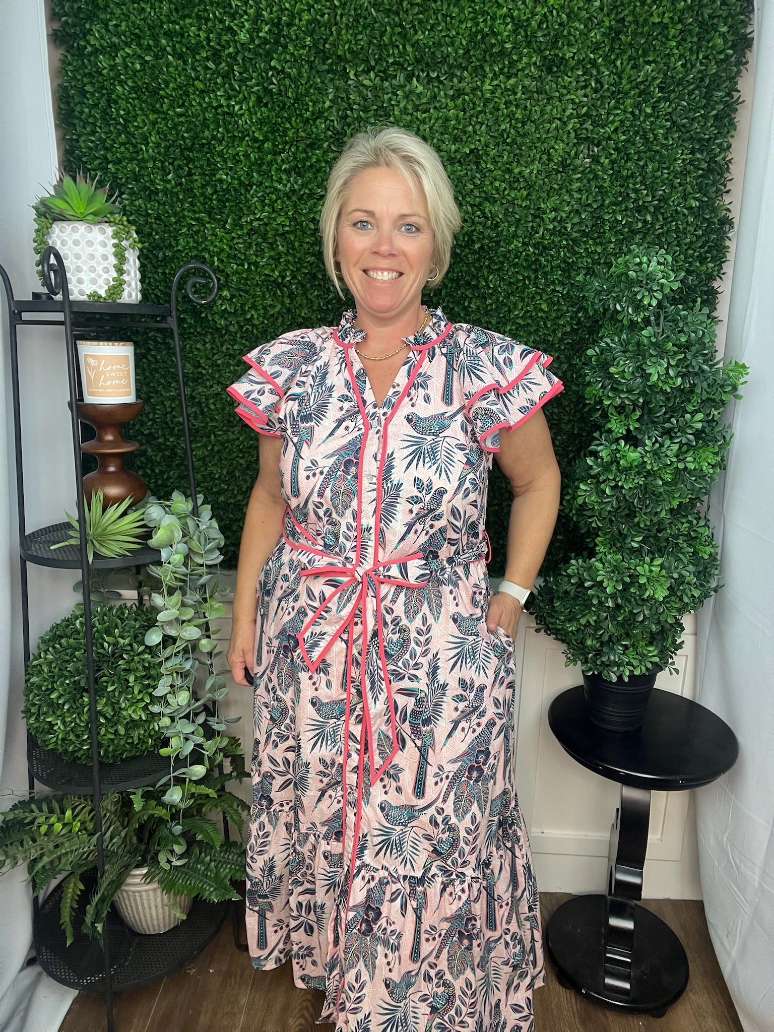 SHORT PUFF SLEEVE DRESS