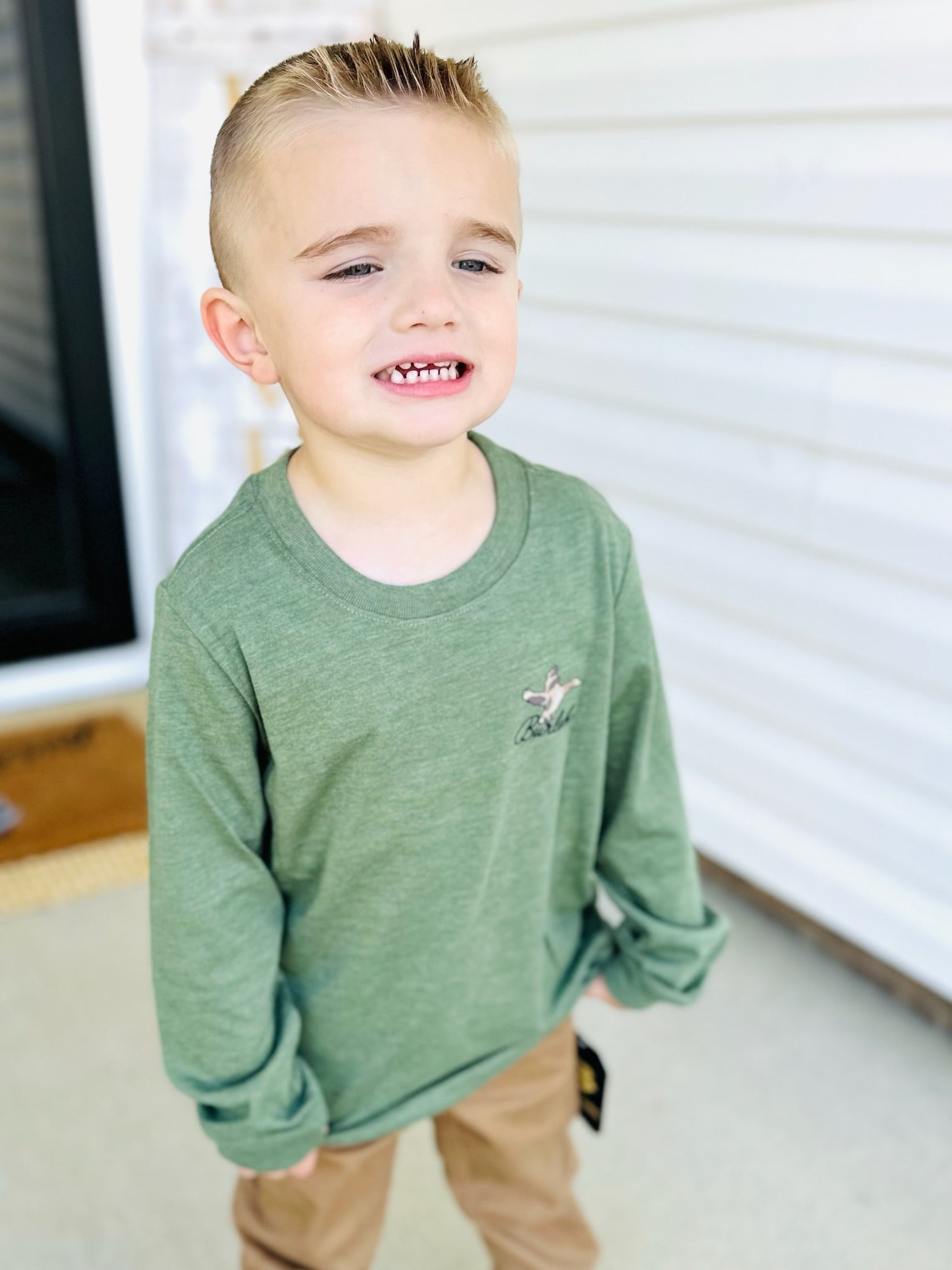 YOUTH - DUCKS FLYING IN LS TEE - OLIVE