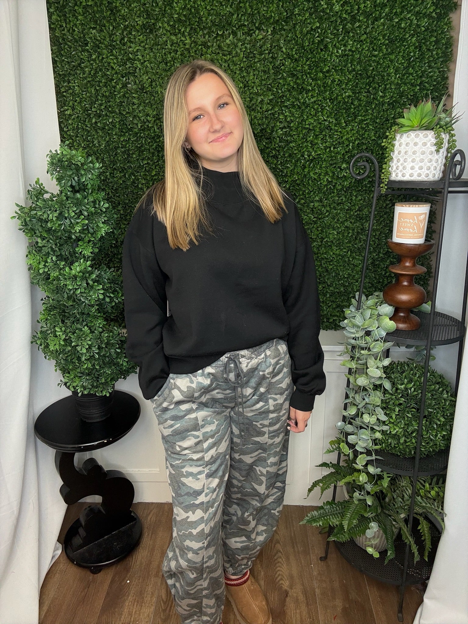 CAMO GREEN LOOSE JOGGERS