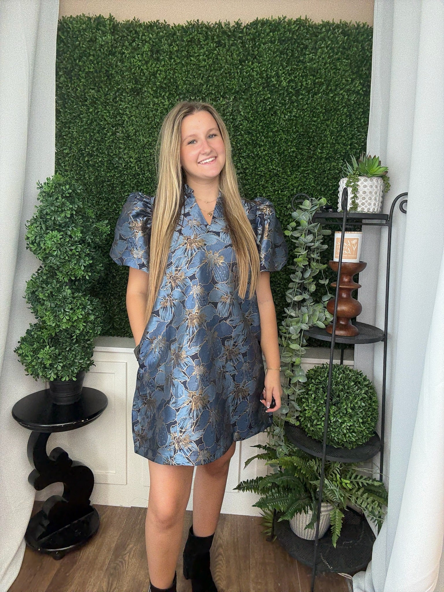 RUFFLE V-NECK PUFF SLV MINI DRESS - BLUE