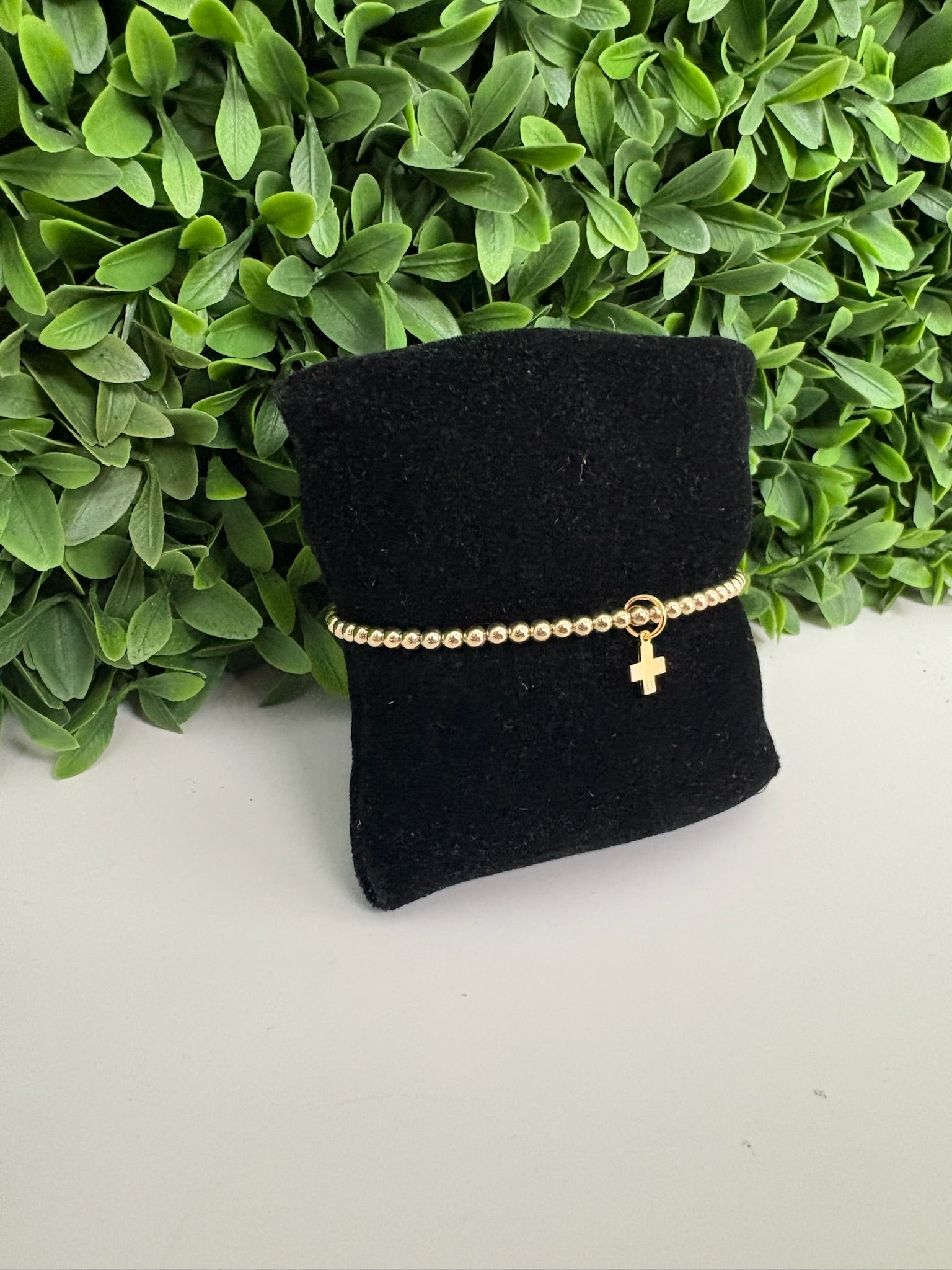 CLASSIC GOLD 3MM BEAD BRAC-SIGNATURE CROSS GOLD CHARM