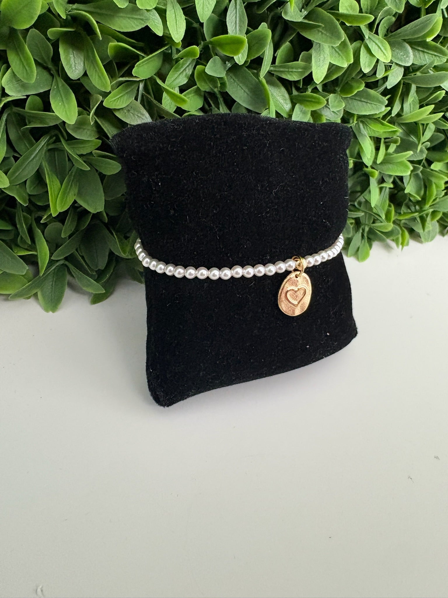 CLASSIC PEARL 3MM BEAD BRACELET - INSPIRE LOVE SMALL GOLD CHARM