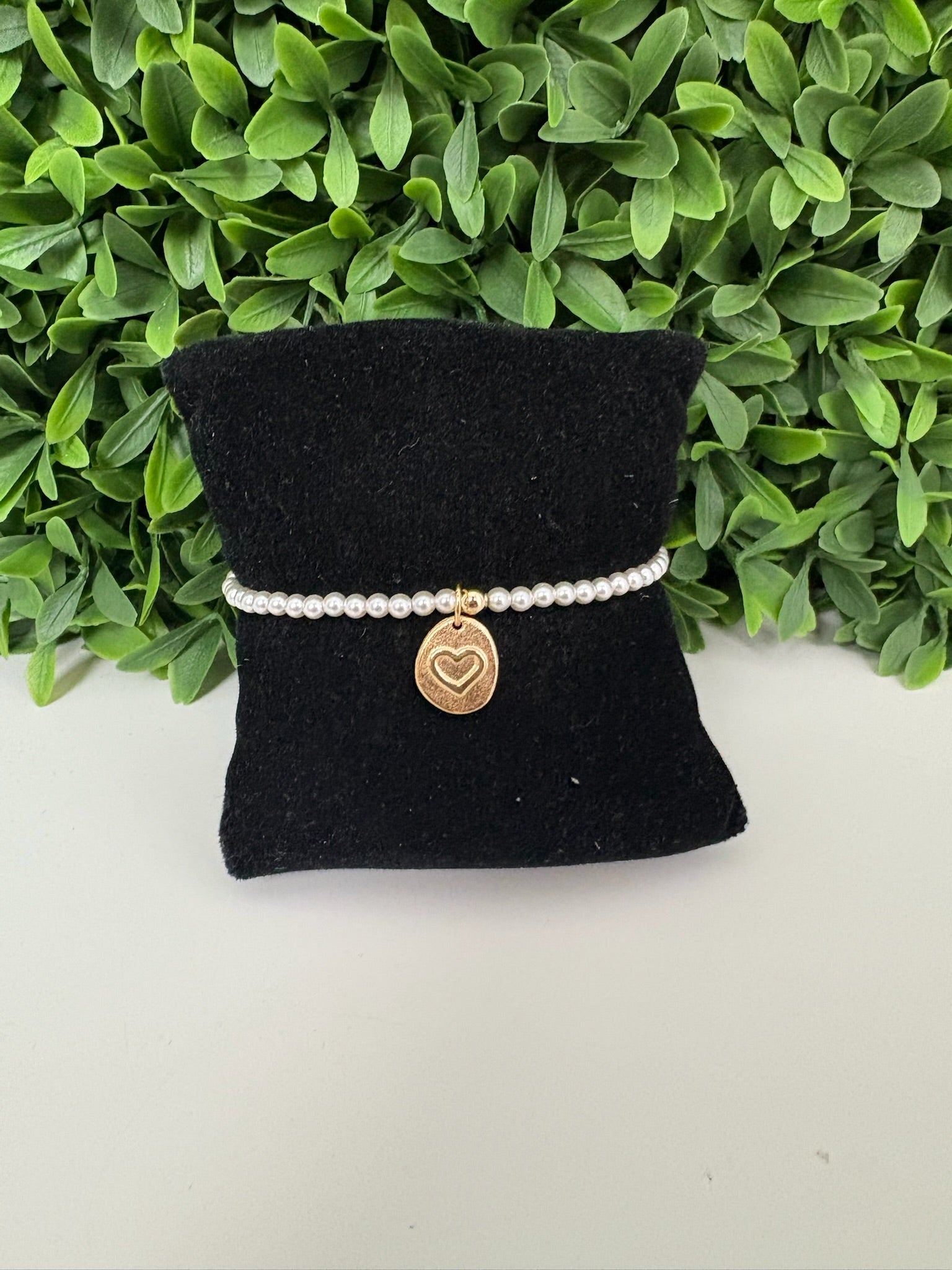 CLASSIC PEARL 3MM BEAD BRACELET - INSPIRE LOVE SMALL GOLD CHARM