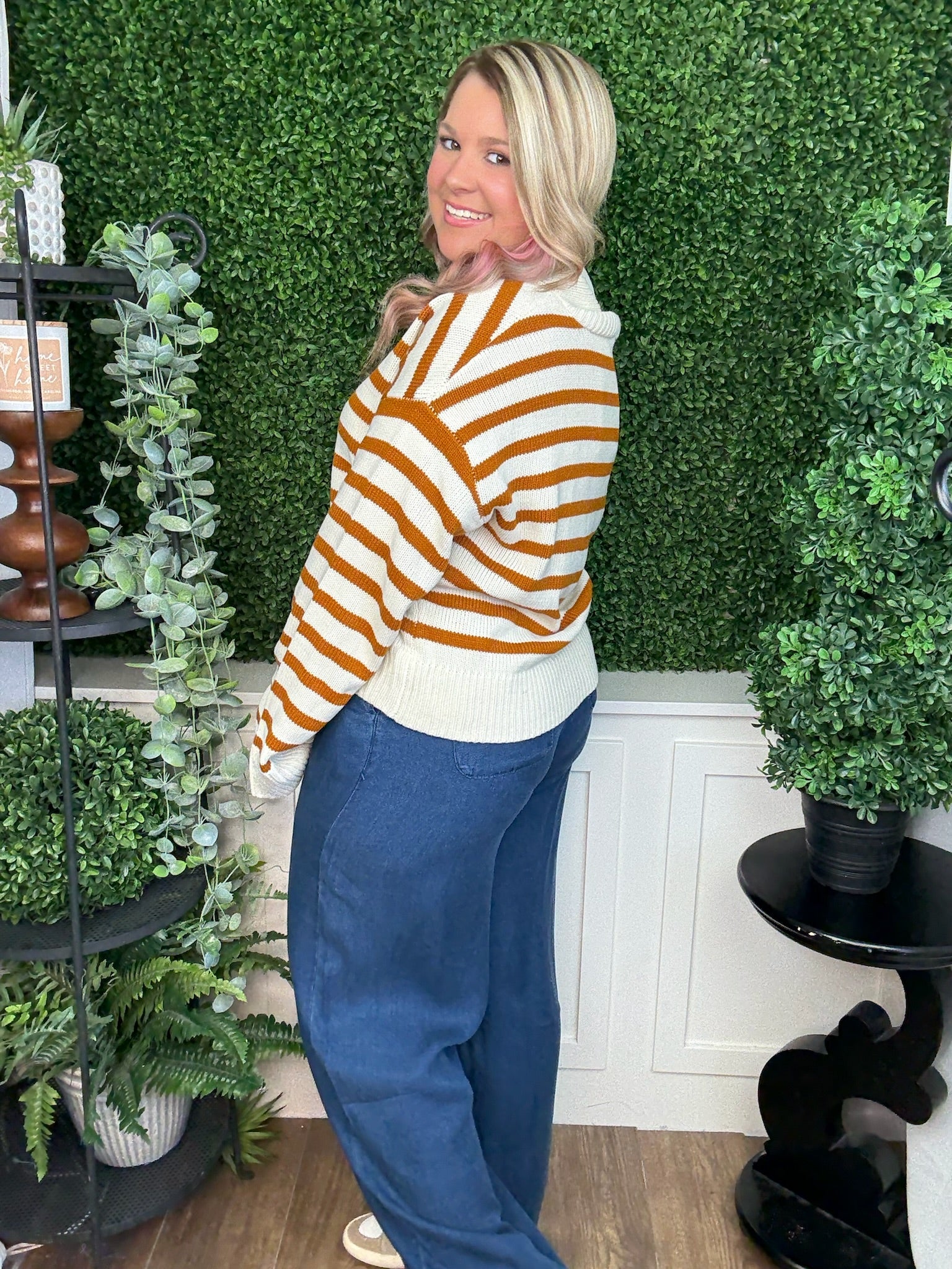 PLISSE DRESS PANTS - CHAMBRAY